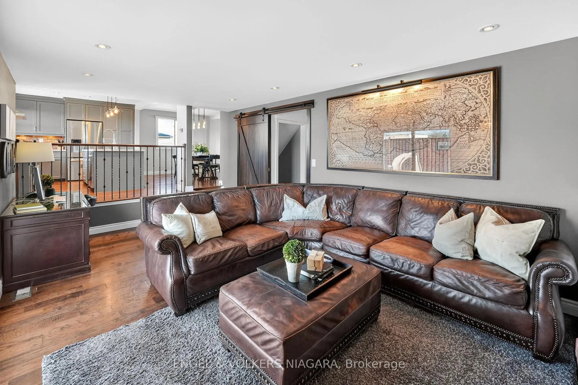 Photo 14 of 6965 Glengowan Crescent, Niagara Falls, Casey — HOMEH
