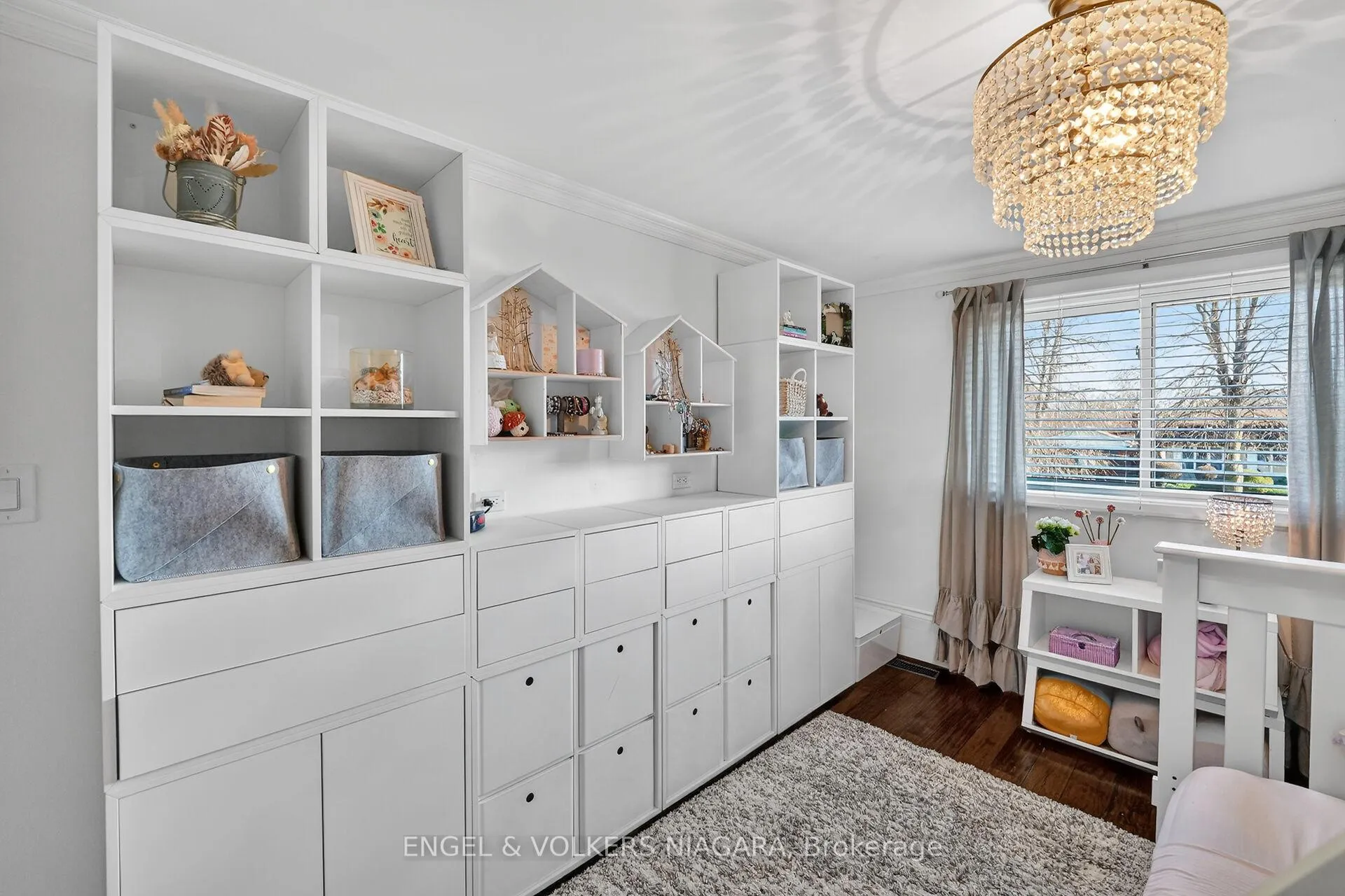 Photo 19 of 6965 Glengowan Crescent, Niagara Falls, Casey — HOMEH