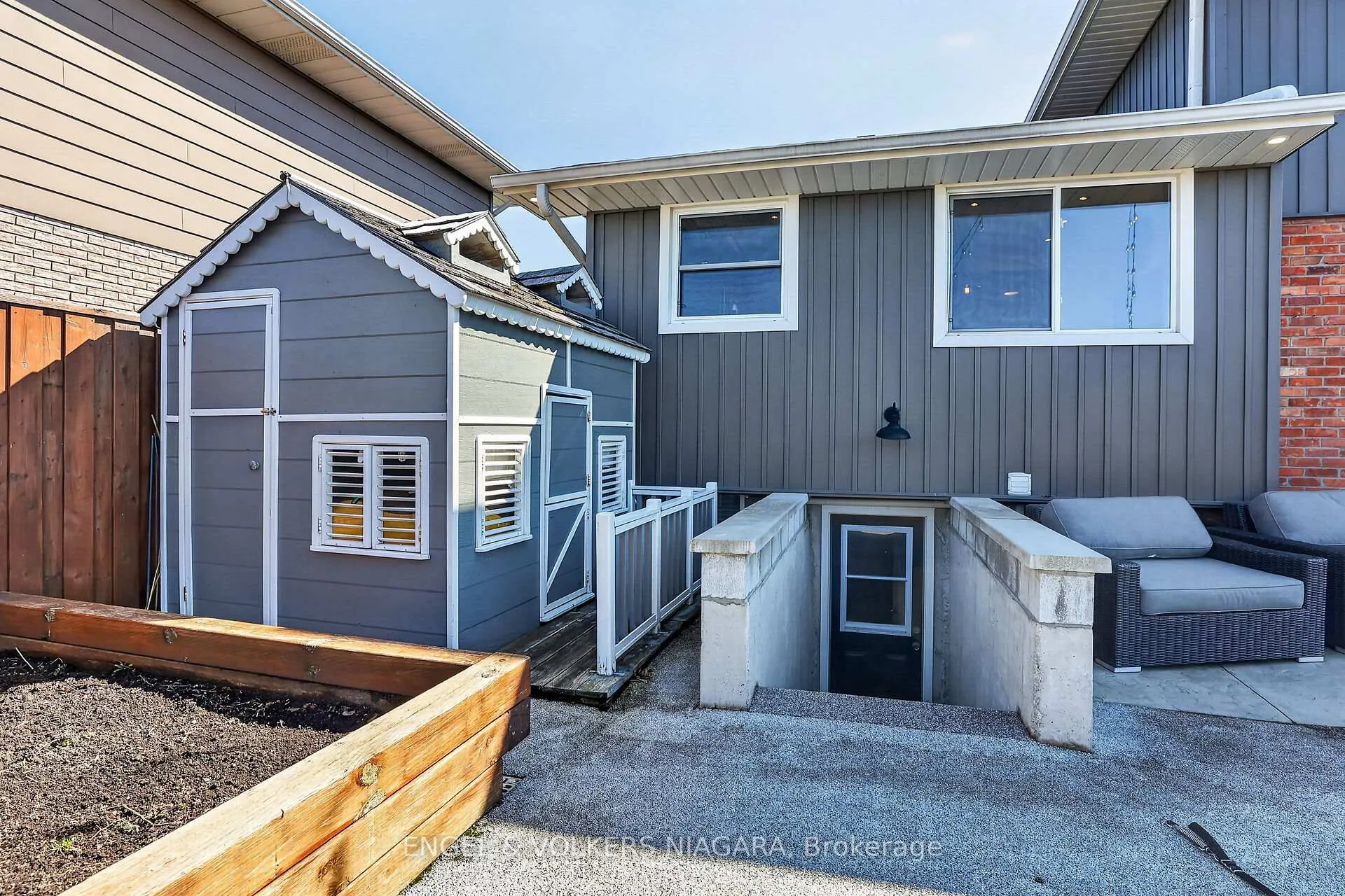 Photo 33 of 6965 Glengowan Crescent, Niagara Falls, Casey — HOMEH