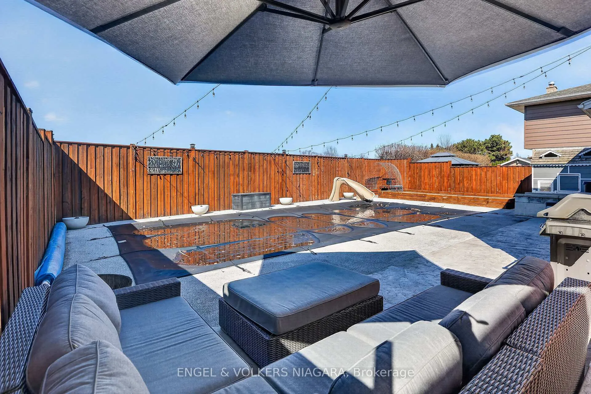 Photo 34 of 6965 Glengowan Crescent, Niagara Falls, Casey — HOMEH
