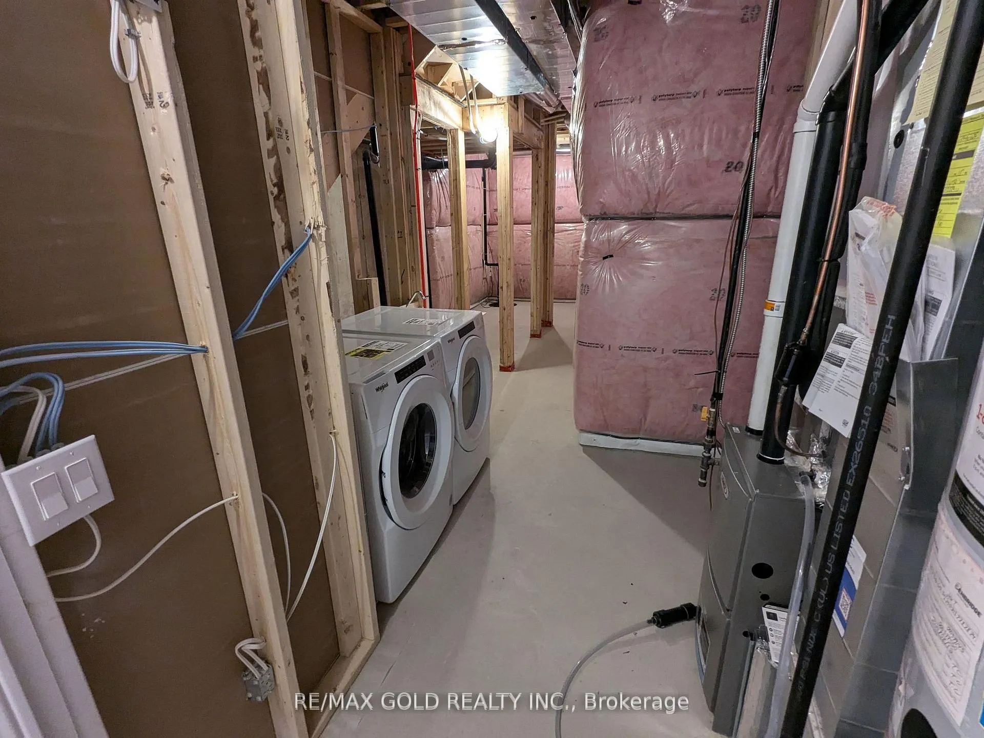 Photo 16 of 203 Broadacre Drive, Kitchener — HOMEH