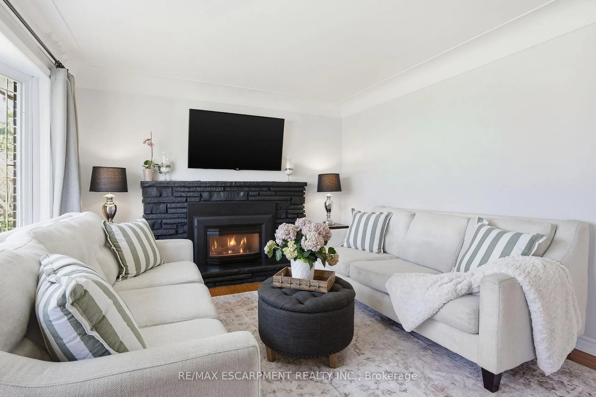 Photo 15 of 208 Seneca Avenue, Hamilton, Rural Glanbrook — HOMEH
