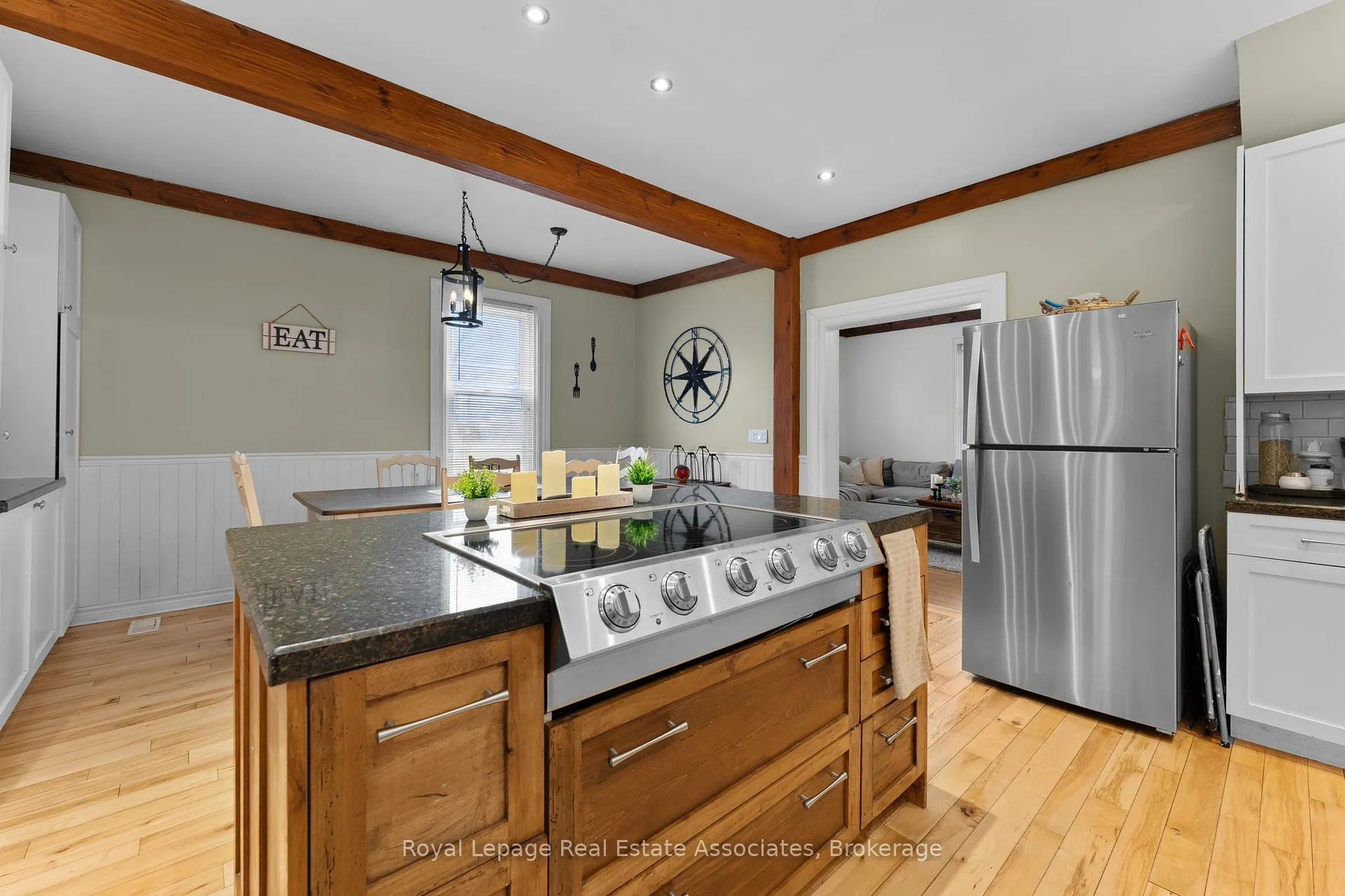 Photo 6 of 4 Dundas Street E, Erin — HOMEH