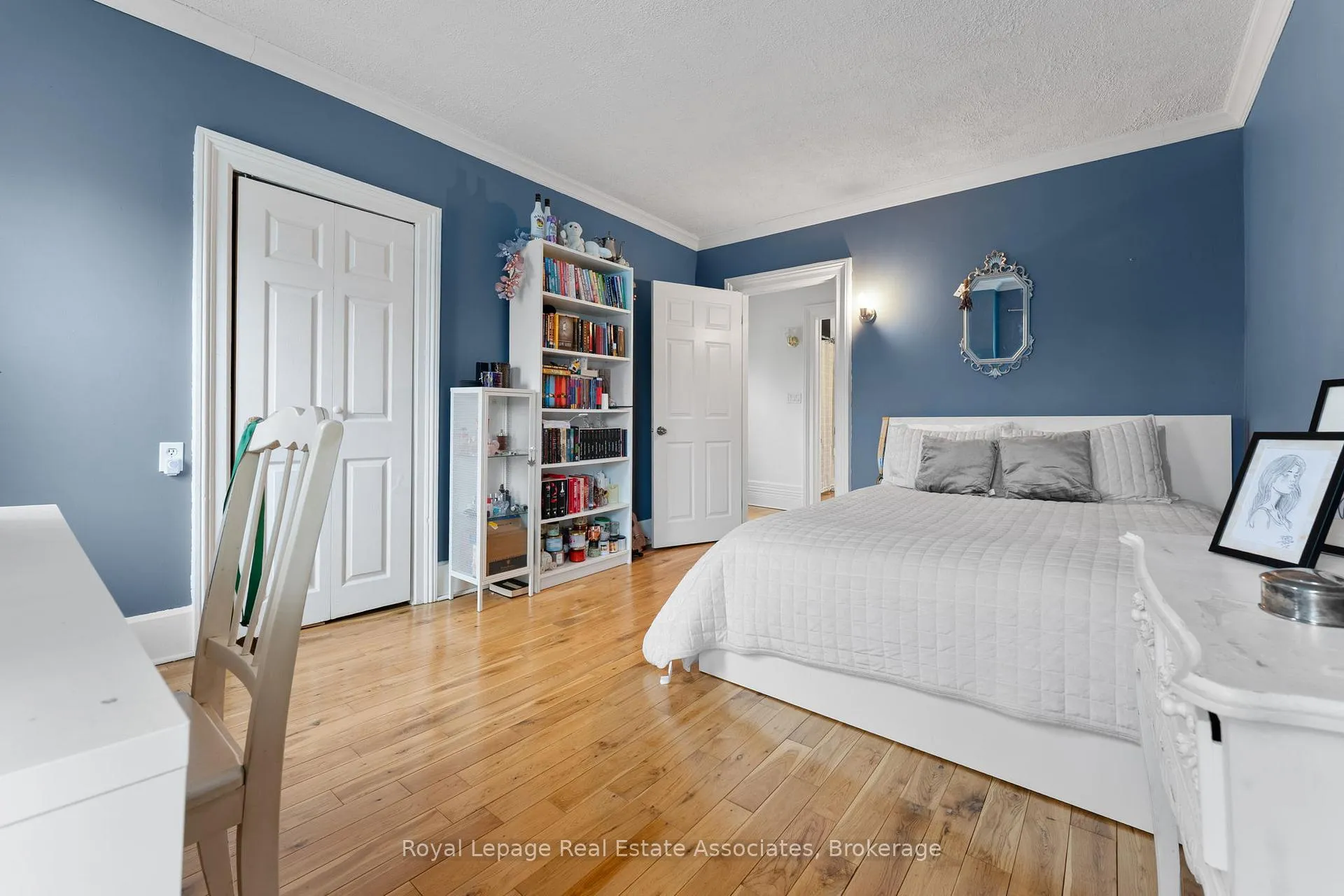 Photo 21 of 4 Dundas Street E, Erin — HOMEH