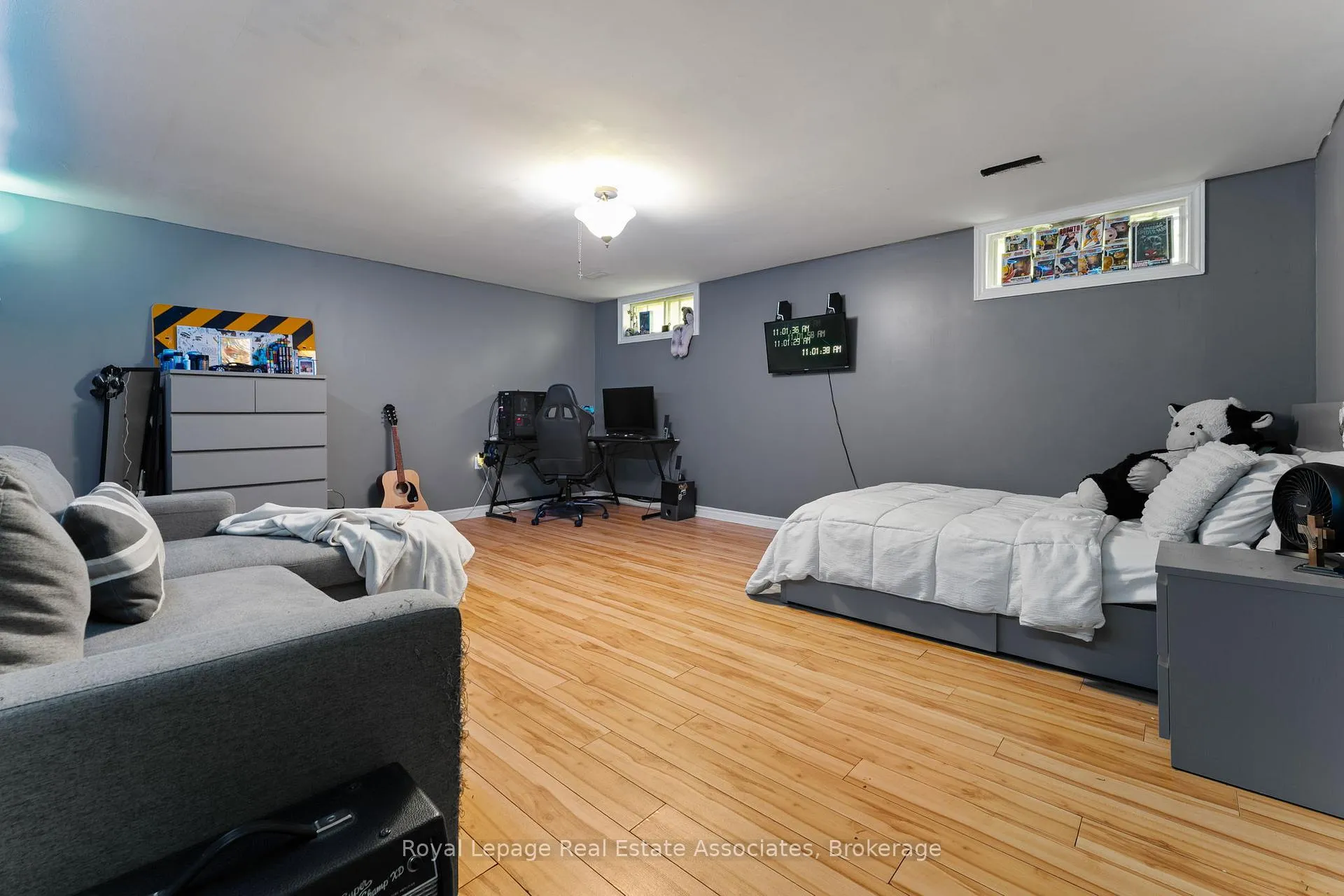 Photo 27 of 4 Dundas Street E, Erin — HOMEH