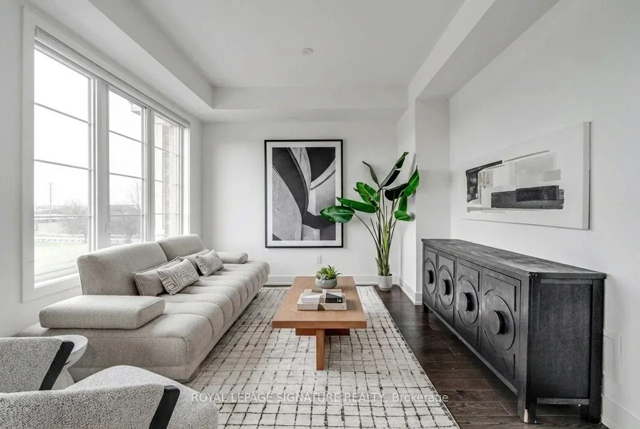 Photo 2 of 10 Sobczak Drive, Whitby, Port Whitby — HOMEH