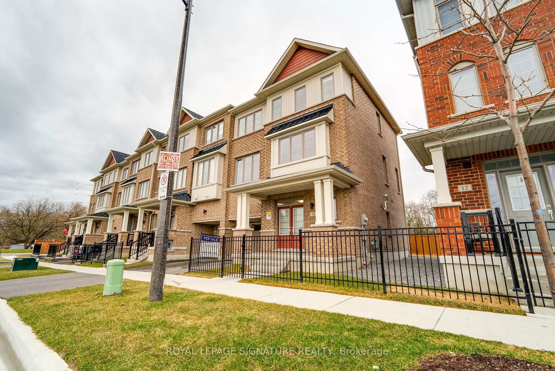 Photo 24 of 10 Sobczak Drive, Whitby, Port Whitby — HOMEH