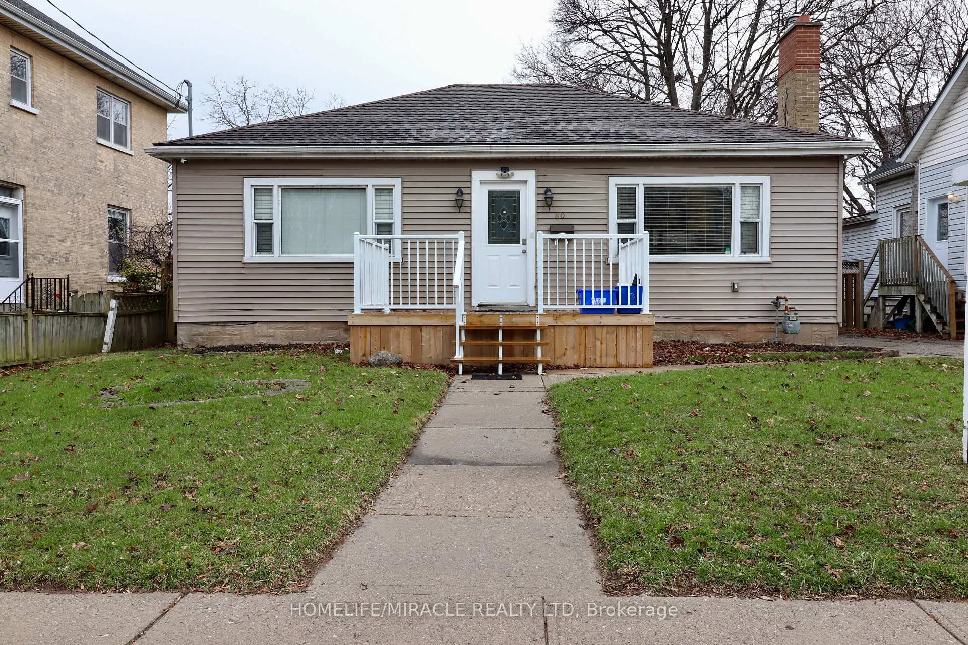 Photo 2 of 80 Roseview Avenue, Cambridge, City Core/Wellington — HOMEH