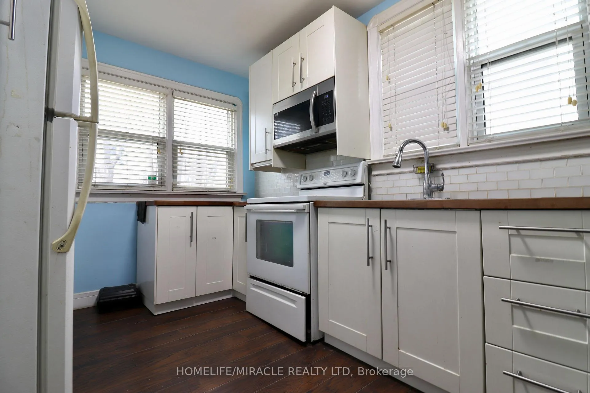 Photo 9 of 80 Roseview Avenue, Cambridge, City Core/Wellington — HOMEH