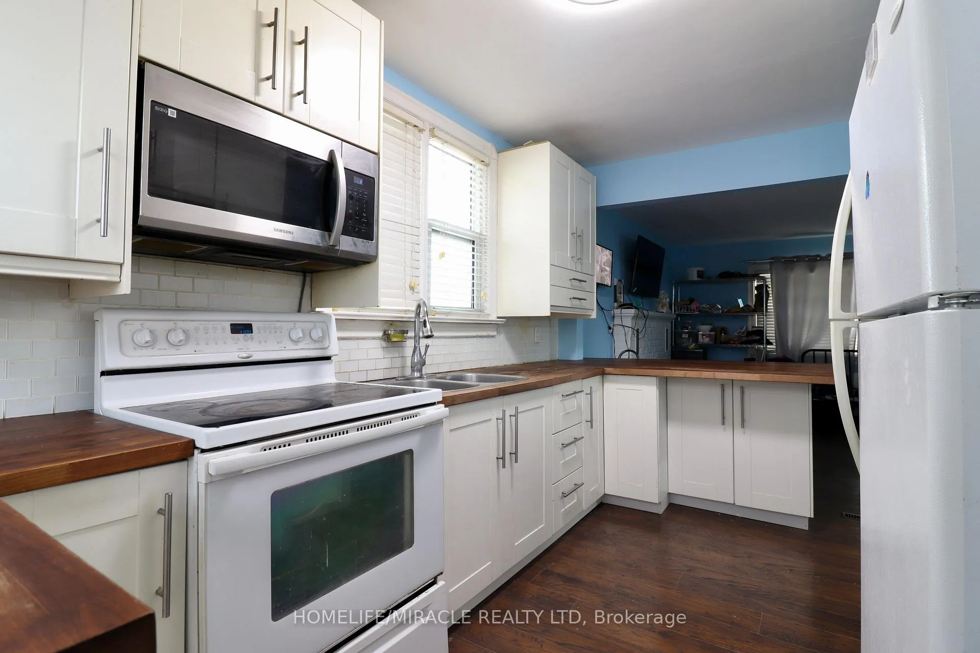 Photo 10 of 80 Roseview Avenue, Cambridge, City Core/Wellington — HOMEH