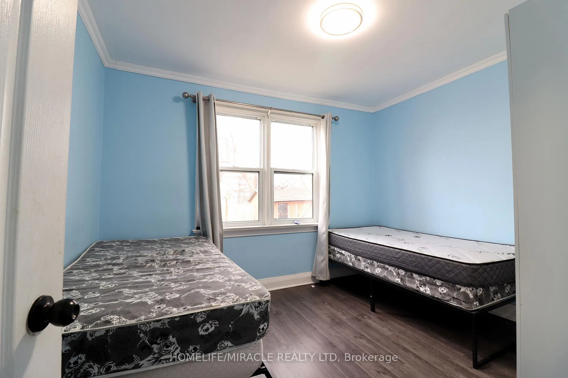 Photo 11 of 80 Roseview Avenue, Cambridge, City Core/Wellington — HOMEH