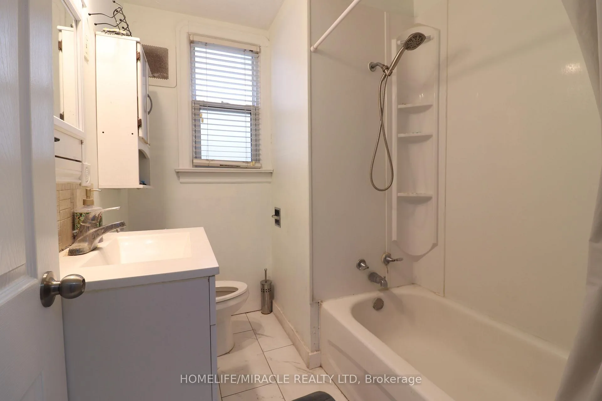 Photo 17 of 80 Roseview Avenue, Cambridge, City Core/Wellington — HOMEH
