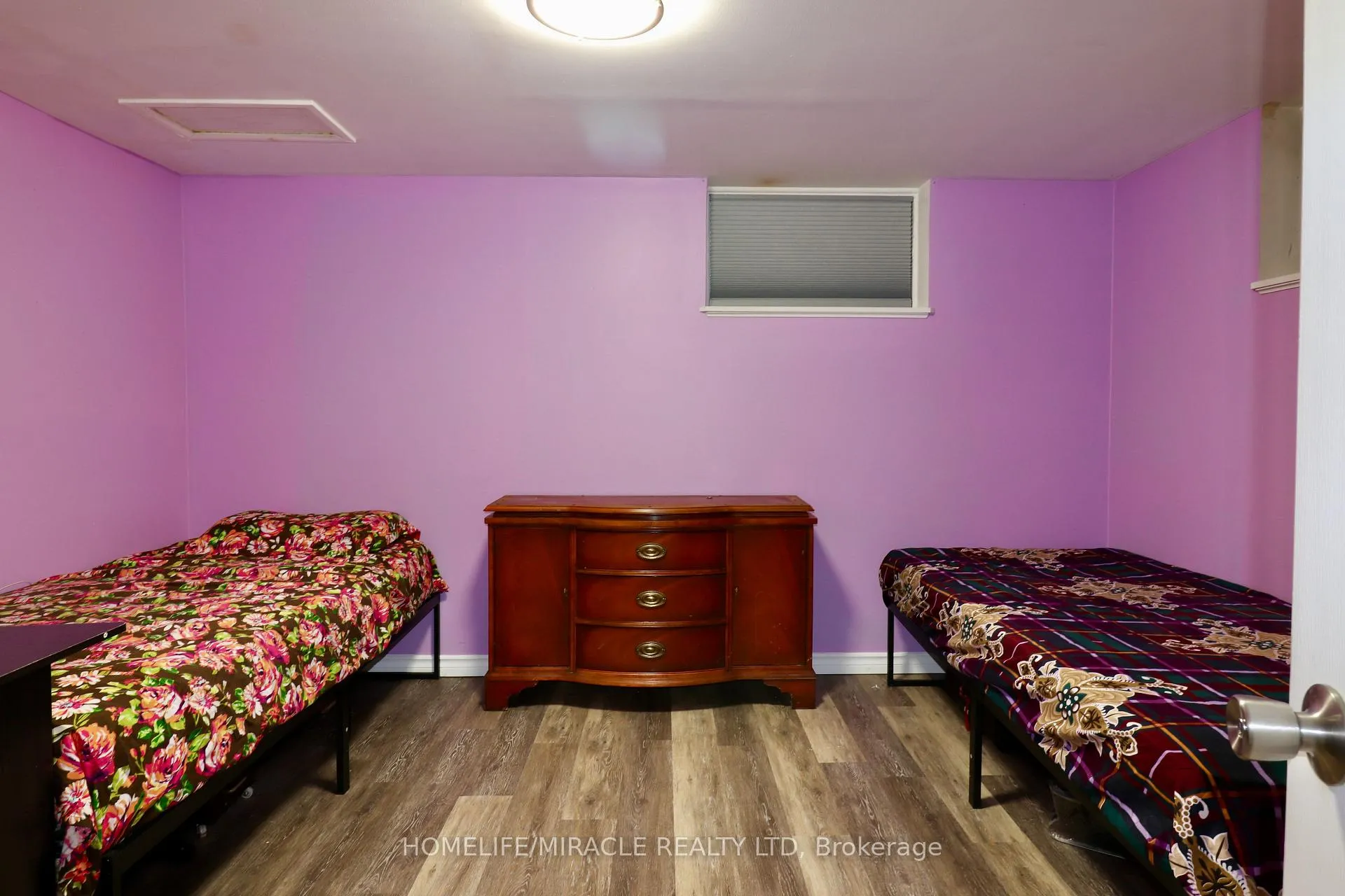 Photo 29 of 80 Roseview Avenue, Cambridge, City Core/Wellington — HOMEH