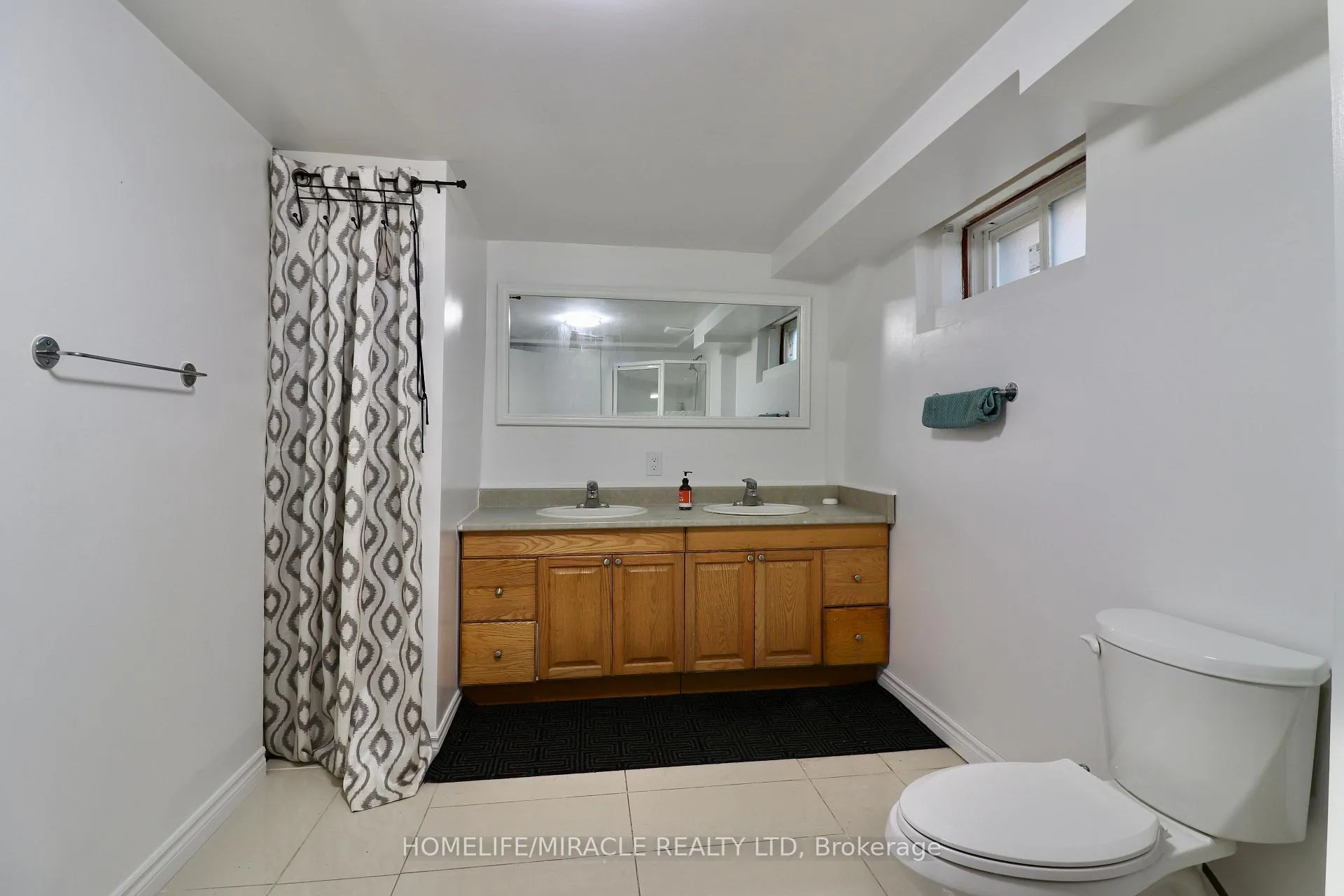 Photo 31 of 80 Roseview Avenue, Cambridge, City Core/Wellington — HOMEH