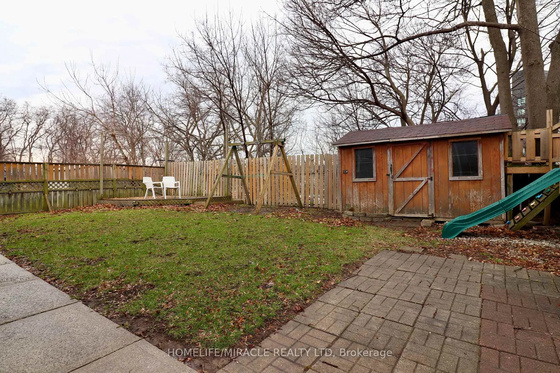 Photo 37 of 80 Roseview Avenue, Cambridge, City Core/Wellington — HOMEH