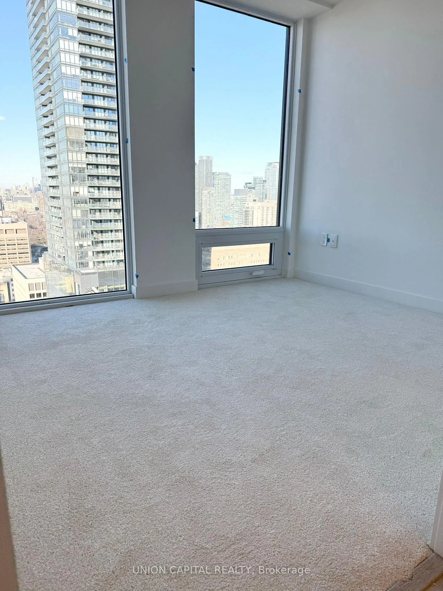 Photo 9 of Unit 3602, 238 Simcoe Street, Toronto, Kensington-Chinatown — HOMEH