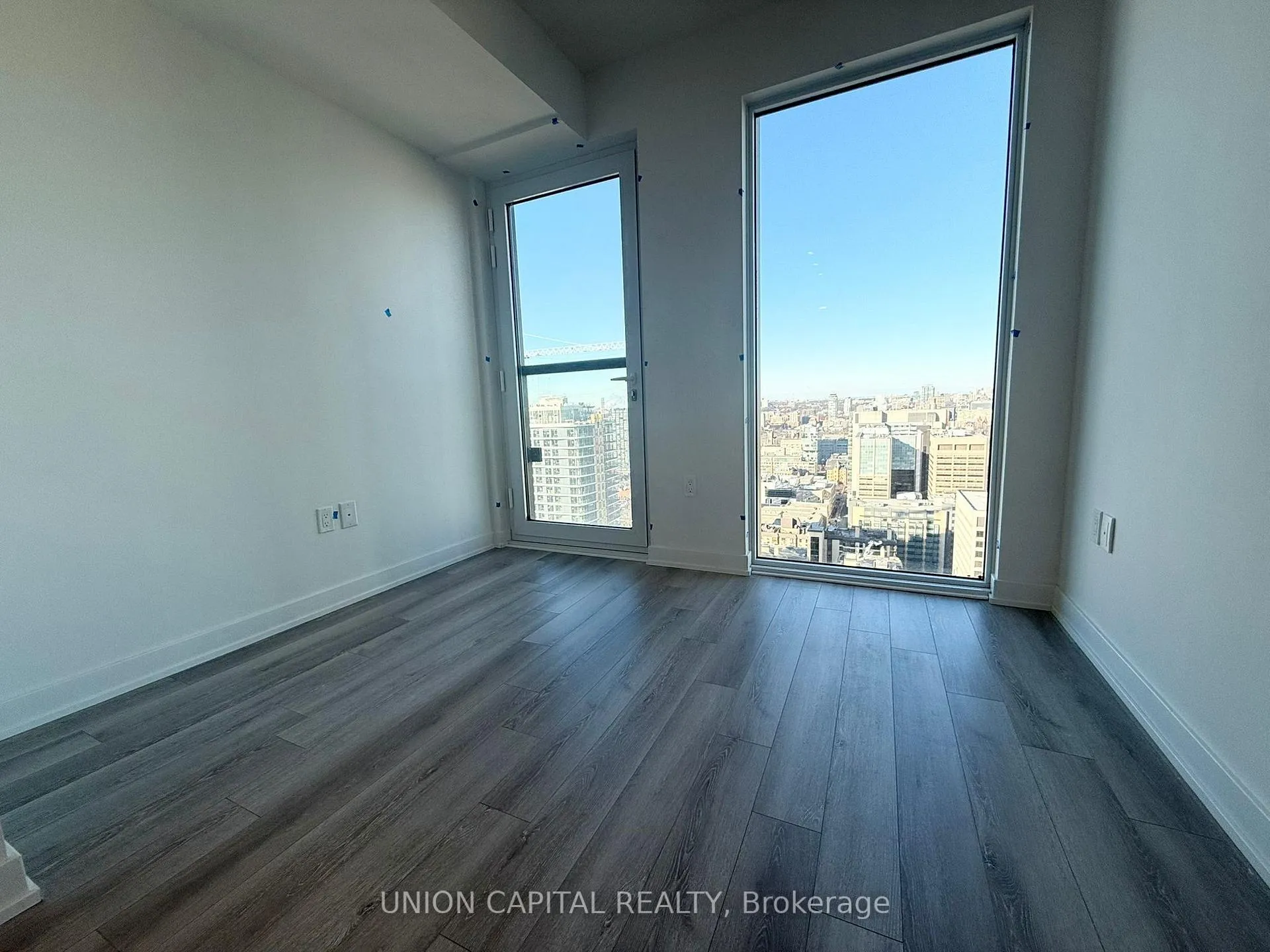 Photo 10 of Unit 3602, 238 Simcoe Street, Toronto, Kensington-Chinatown — HOMEH
