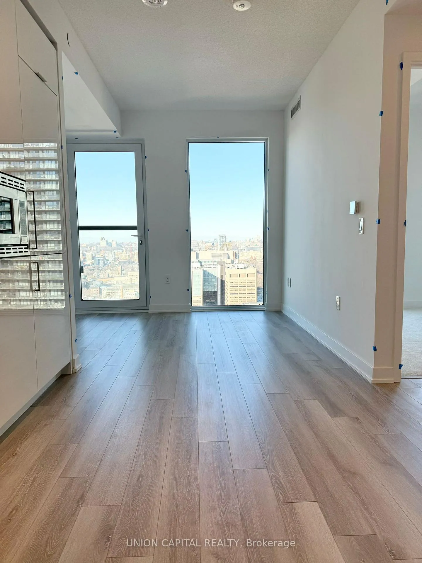 Photo 13 of Unit 3602, 238 Simcoe Street, Toronto, Kensington-Chinatown — HOMEH