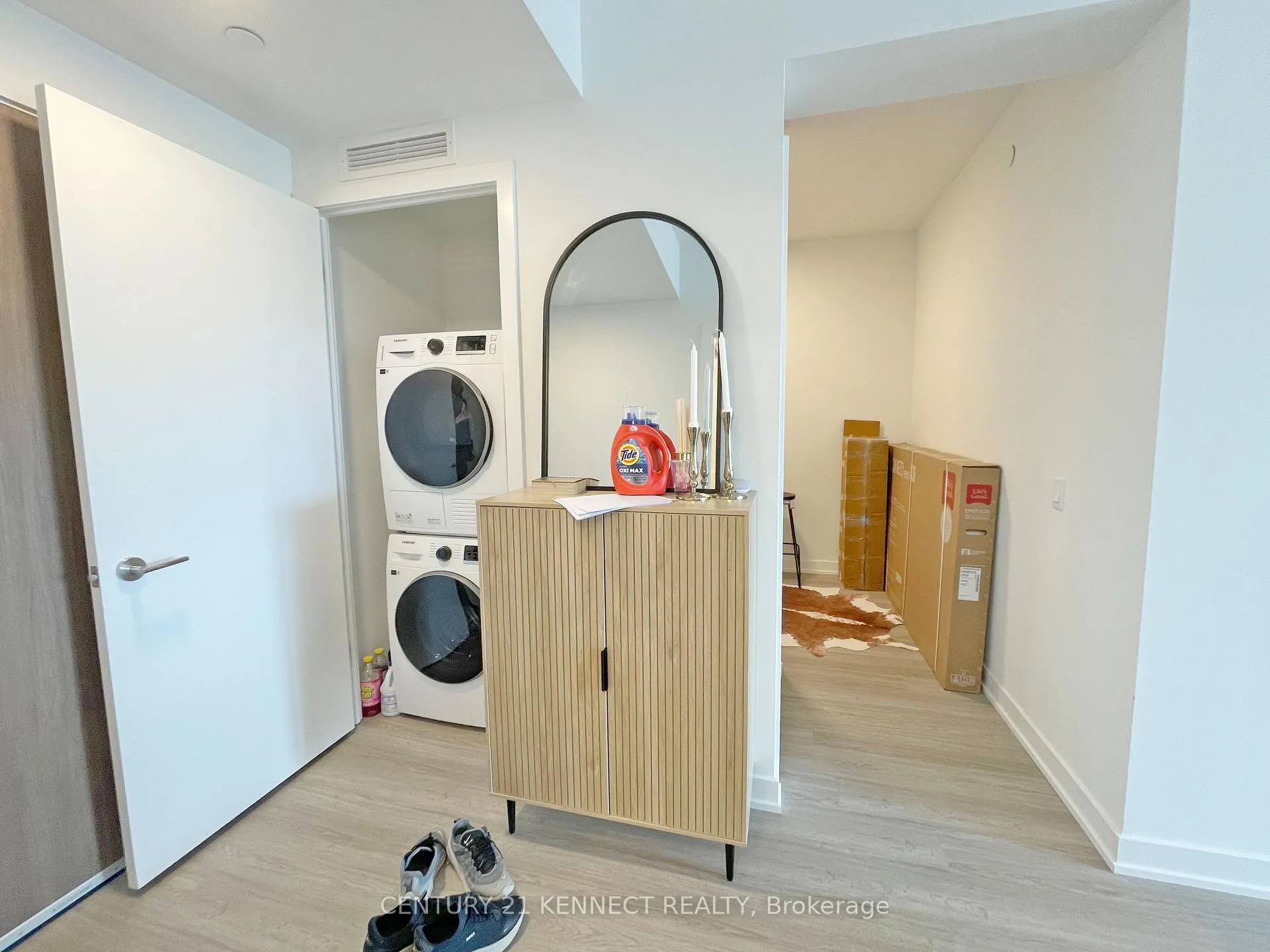 Photo 24 of Unit 707, 8188 Yonge Street, Vaughan, Uplands — HOMEH