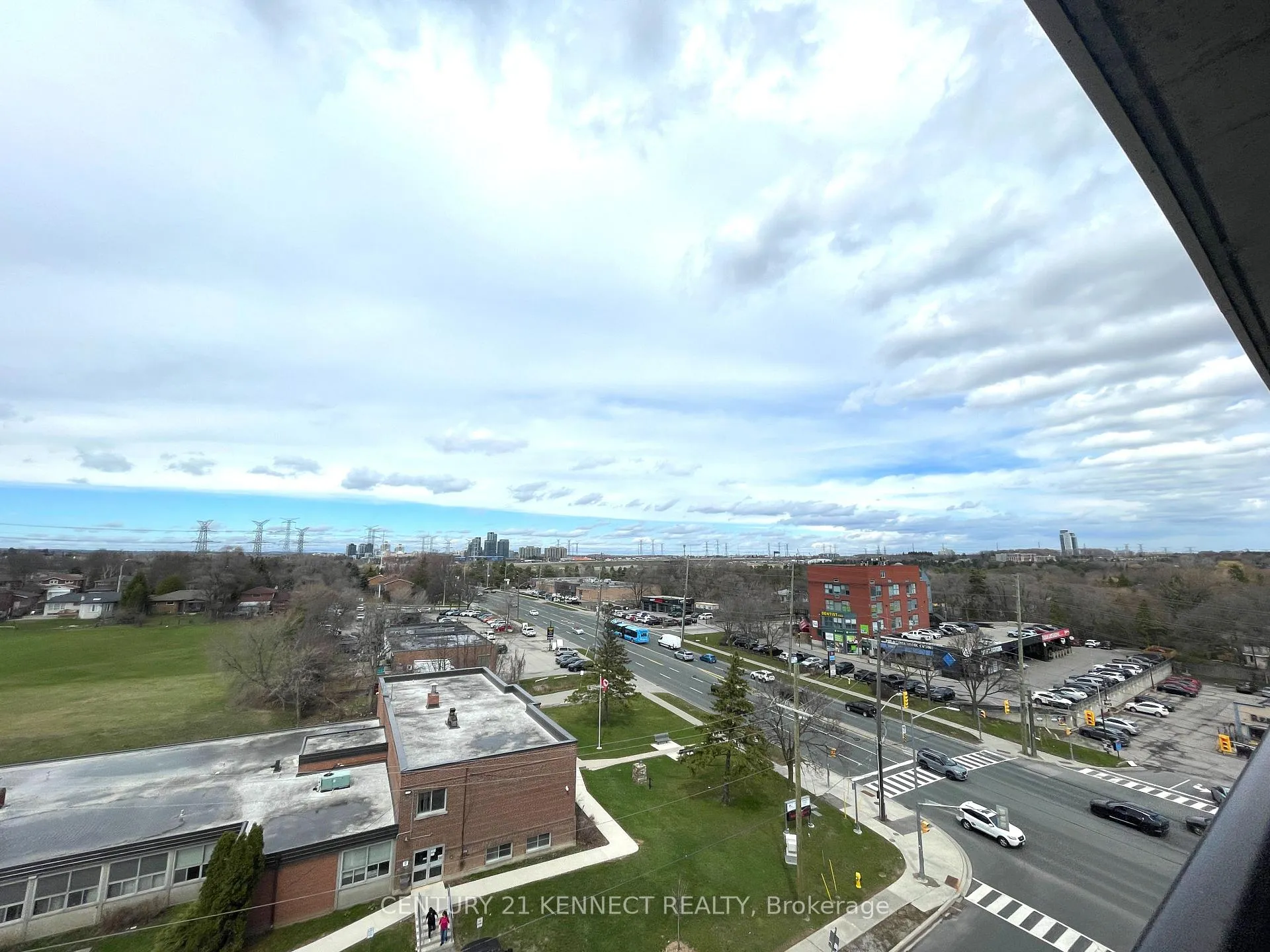 Photo 26 of Unit 707, 8188 Yonge Street, Vaughan, Uplands — HOMEH