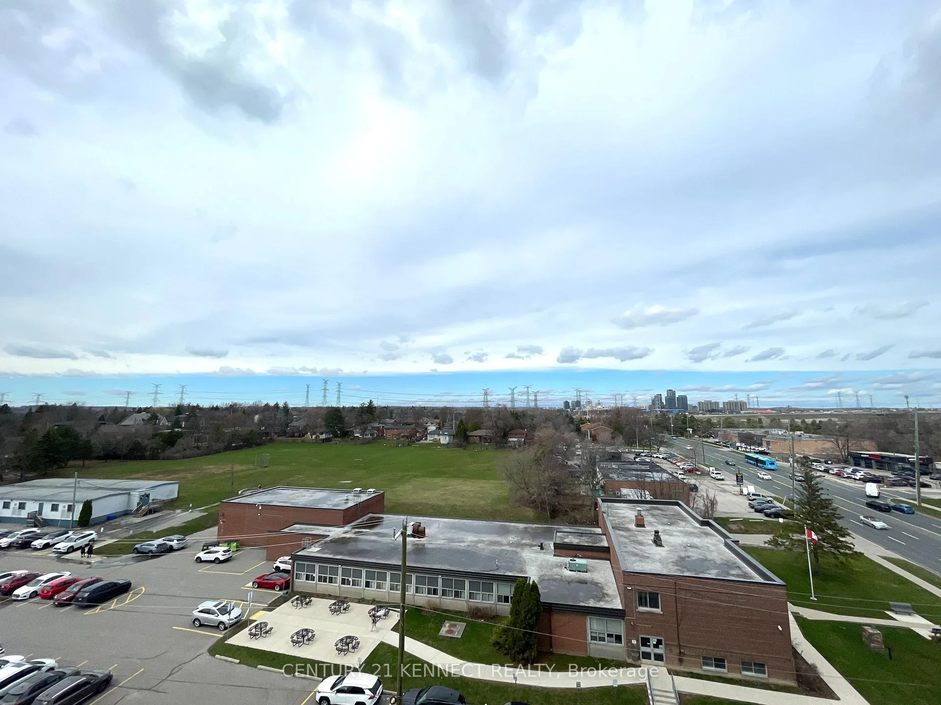 Photo 27 of Unit 707, 8188 Yonge Street, Vaughan, Uplands — HOMEH