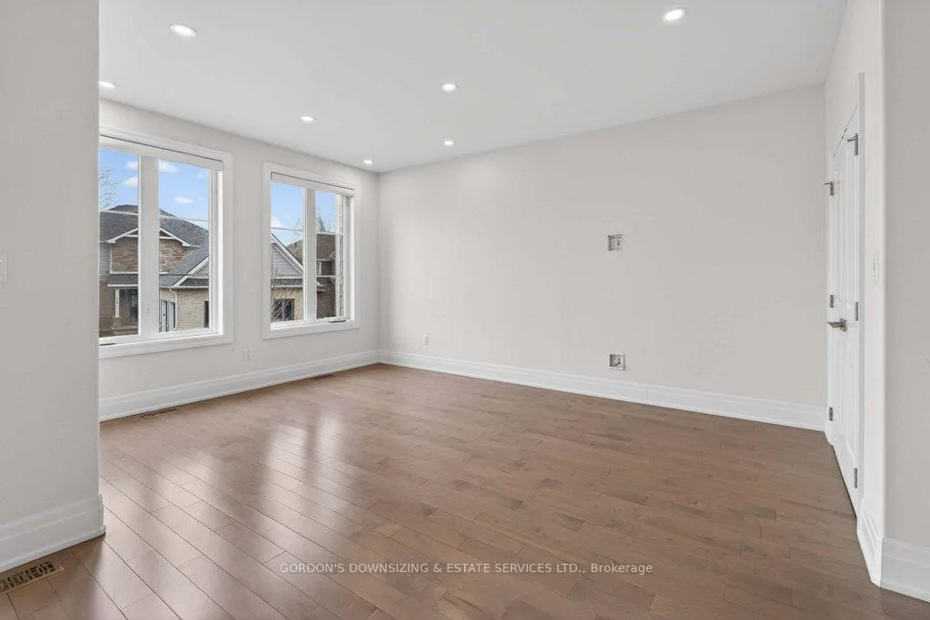 Photo 25 of 47 Bentley Crescent, Prince Edward County, South Marysburg Ward — HOMEH