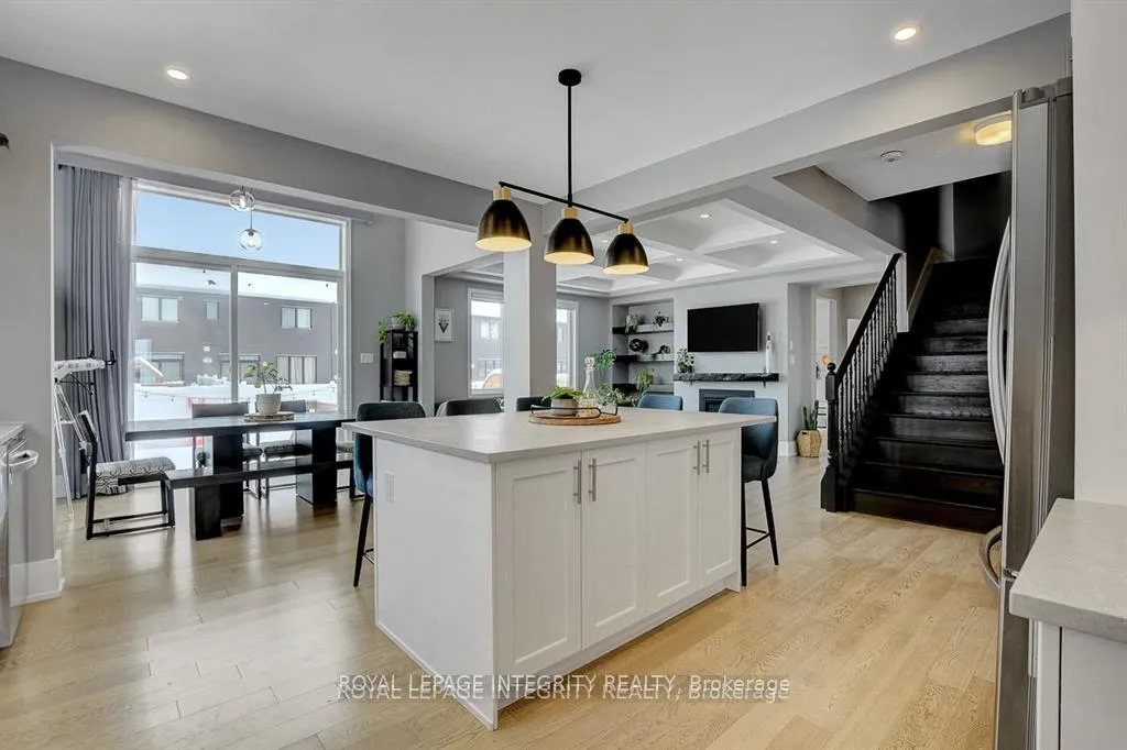 Photo 7 of 129 Reliance Ridge, Ottawa, Kanata - Emerald Meadows/Trailwest — HOMEH