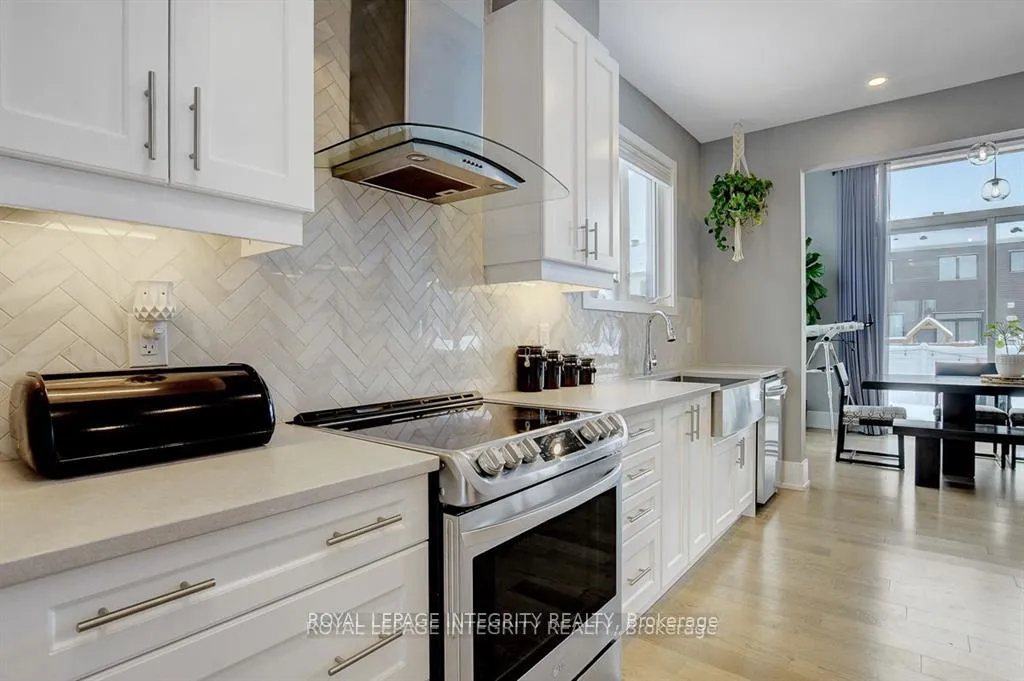 Photo 8 of 129 Reliance Ridge, Ottawa, Kanata - Emerald Meadows/Trailwest — HOMEH