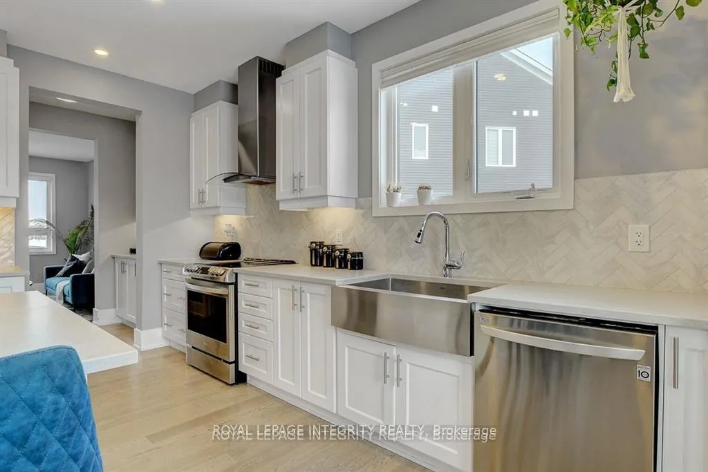 Photo 9 of 129 Reliance Ridge, Ottawa, Kanata - Emerald Meadows/Trailwest — HOMEH