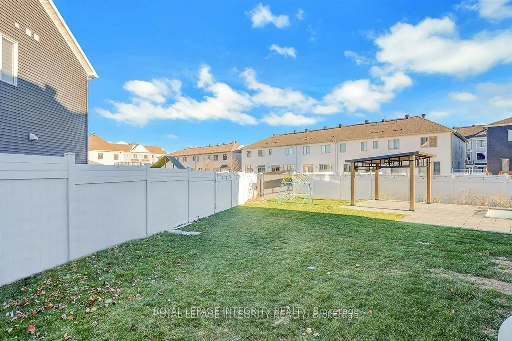 Photo 50 of 129 Reliance Ridge, Ottawa, Kanata - Emerald Meadows/Trailwest — HOMEH