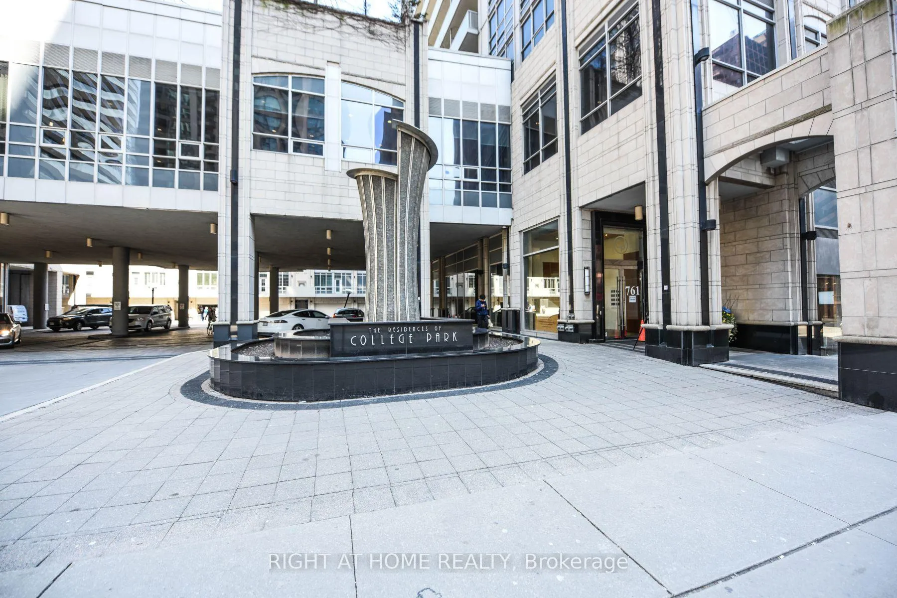 Photo 1 of Unit 2712, 761 Bay Street, Toronto, Bay Street Corridor — HOMEH
