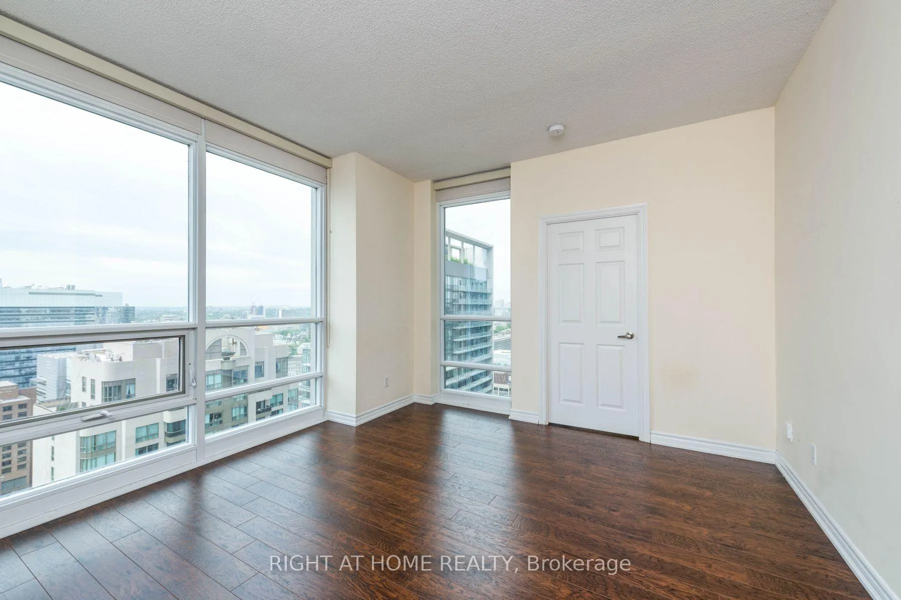 Photo 21 of Unit 2712, 761 Bay Street, Toronto, Bay Street Corridor — HOMEH