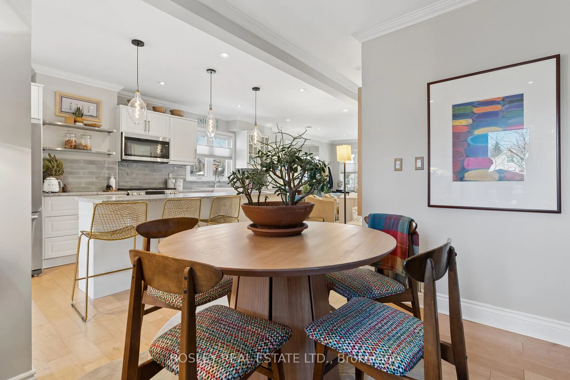 Photo 15 of 66 Ninth Street, Etobicoke, New Toronto — HOMEH