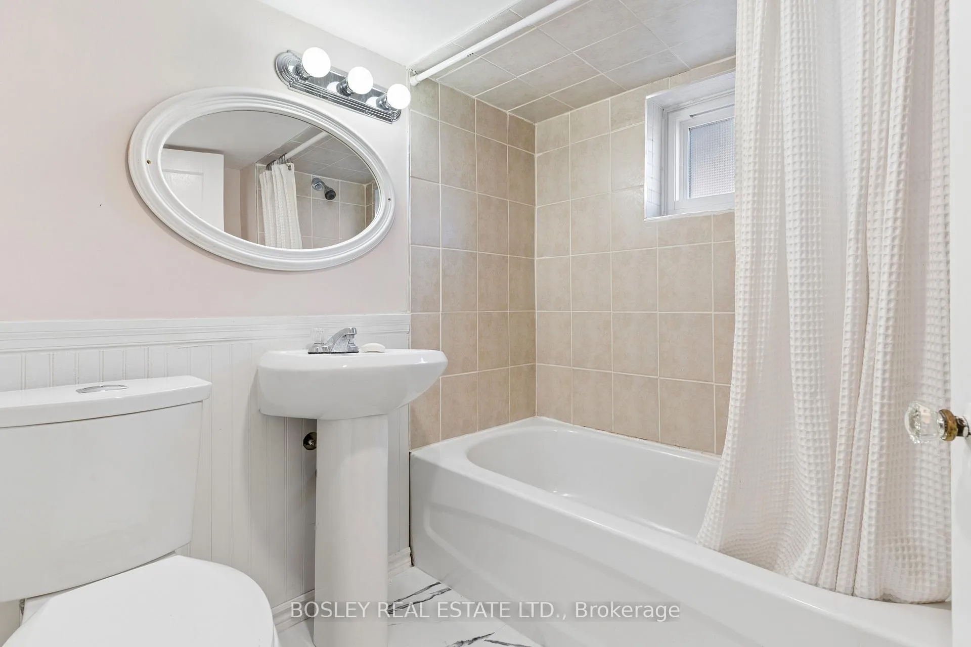 Photo 26 of 66 Ninth Street, Etobicoke, New Toronto — HOMEH