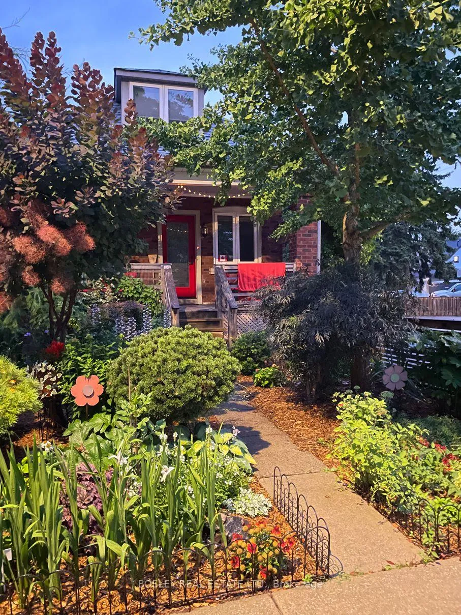 Photo 45 of 66 Ninth Street, Etobicoke, New Toronto — HOMEH