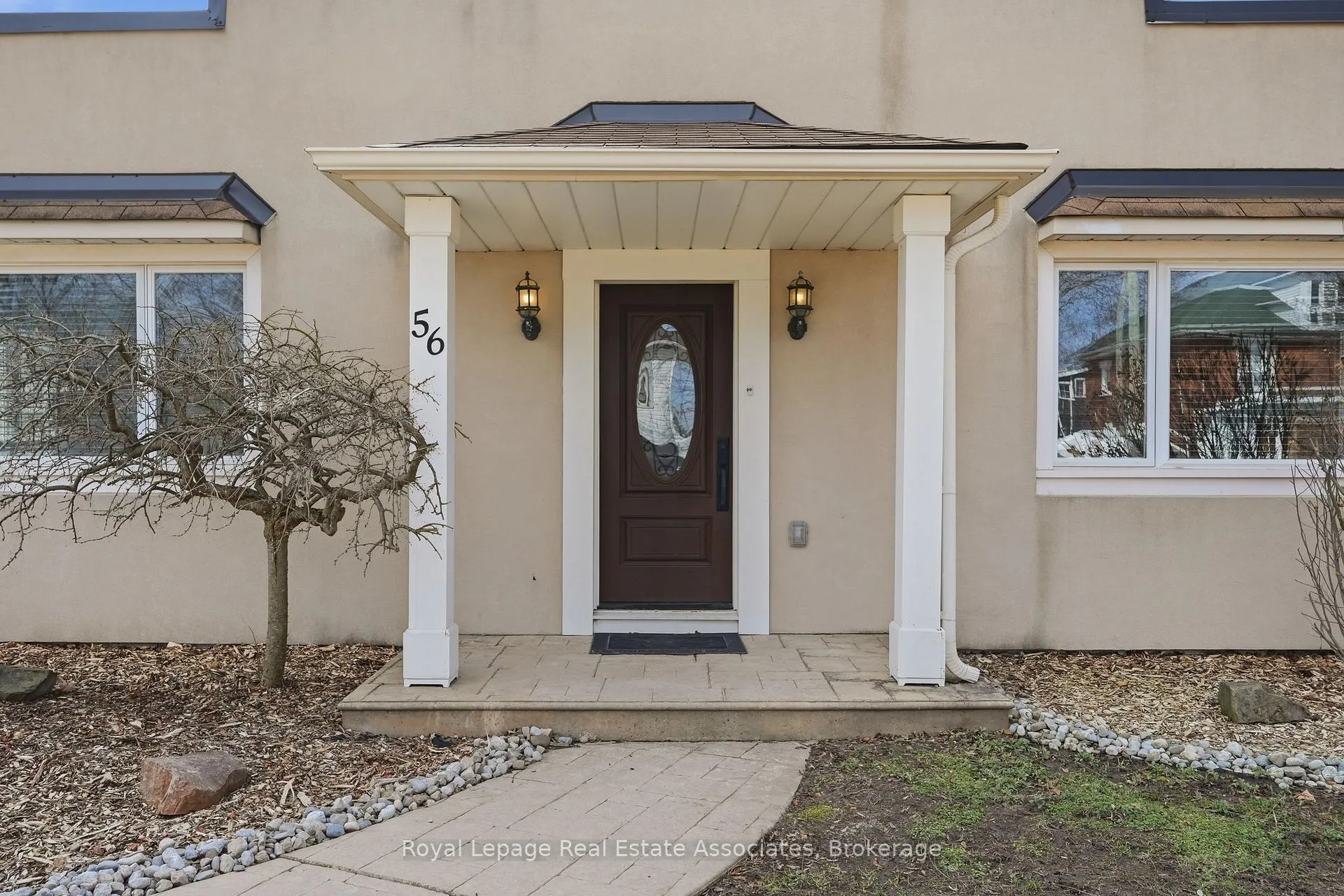 Photo 4 of 56 King Street, Halton Hills, Georgetown — HOMEH