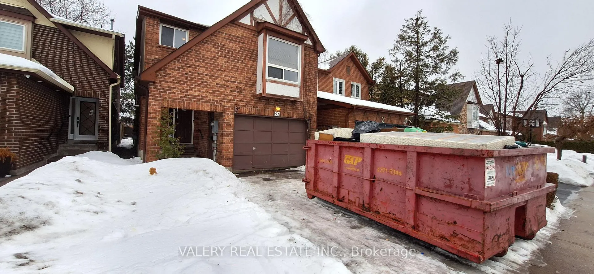 Photo 1 of 91 Greenbush Crescent, Vaughan, Maple — HOMEH