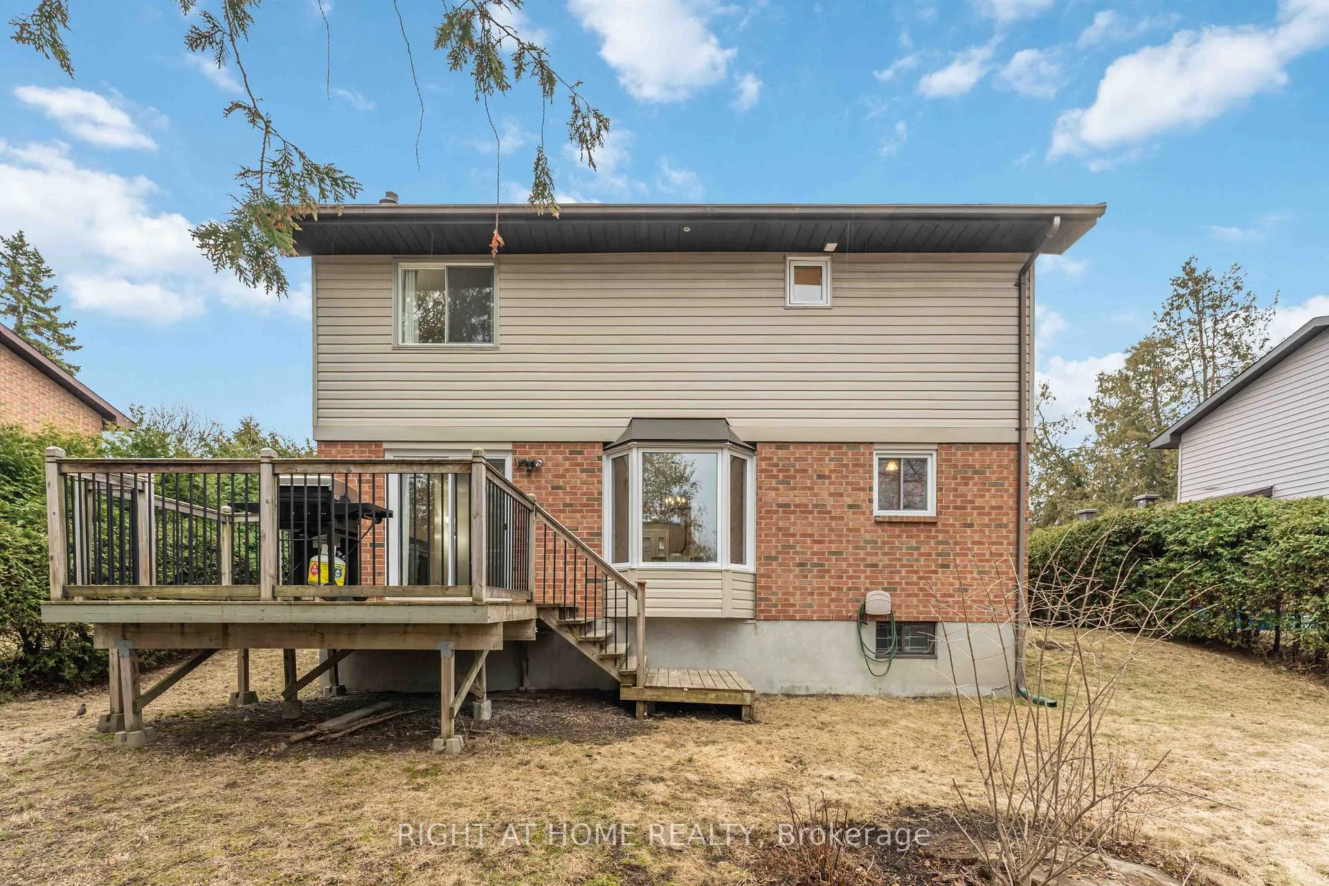 Photo 47 of 27 Mcclure Crescent, Ottawa, Kanata - Katimavik — HOMEH