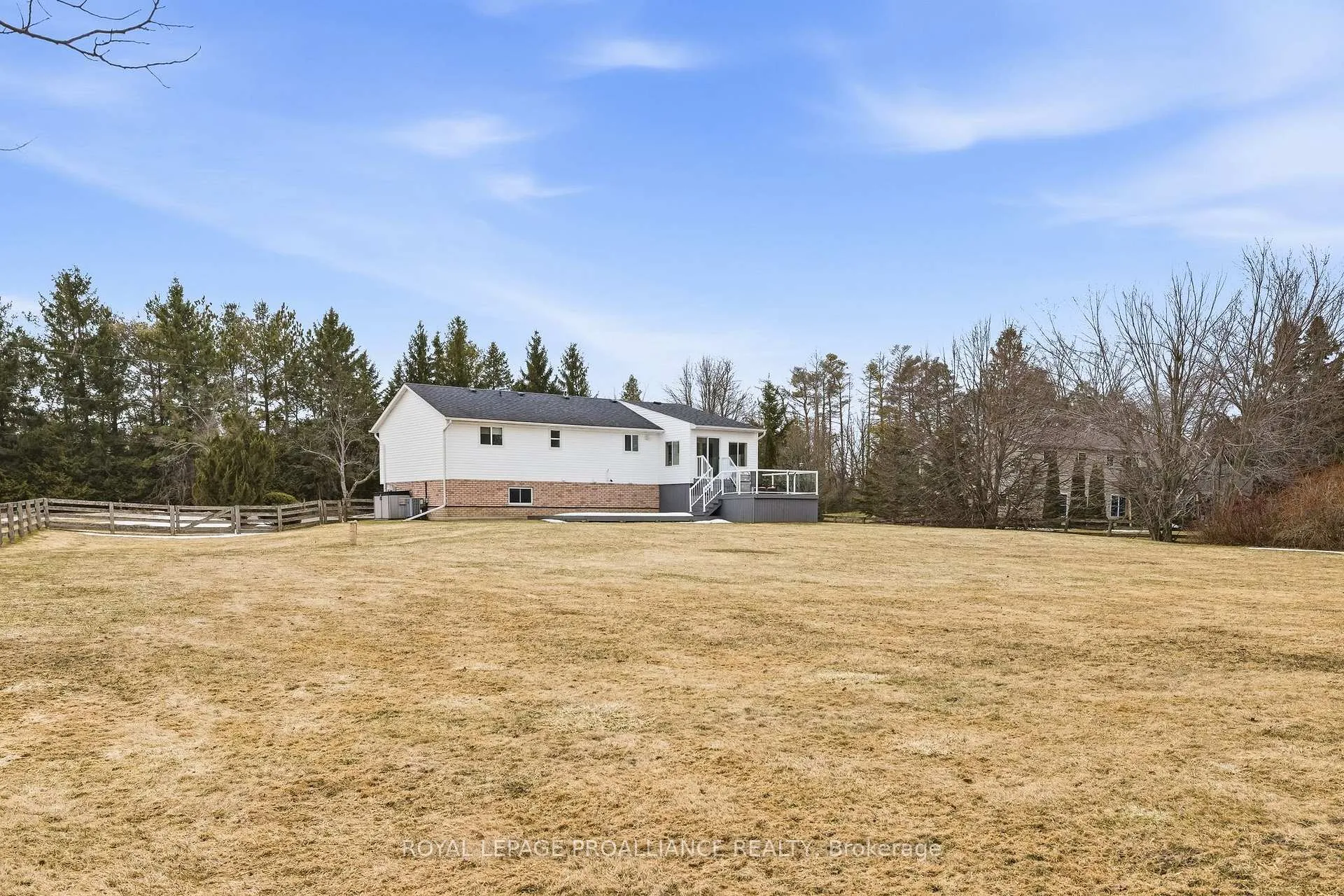 Photo 3 of 1478 Cedar Valley Road, Cavan Monaghan, Cavan Twp — HOMEH