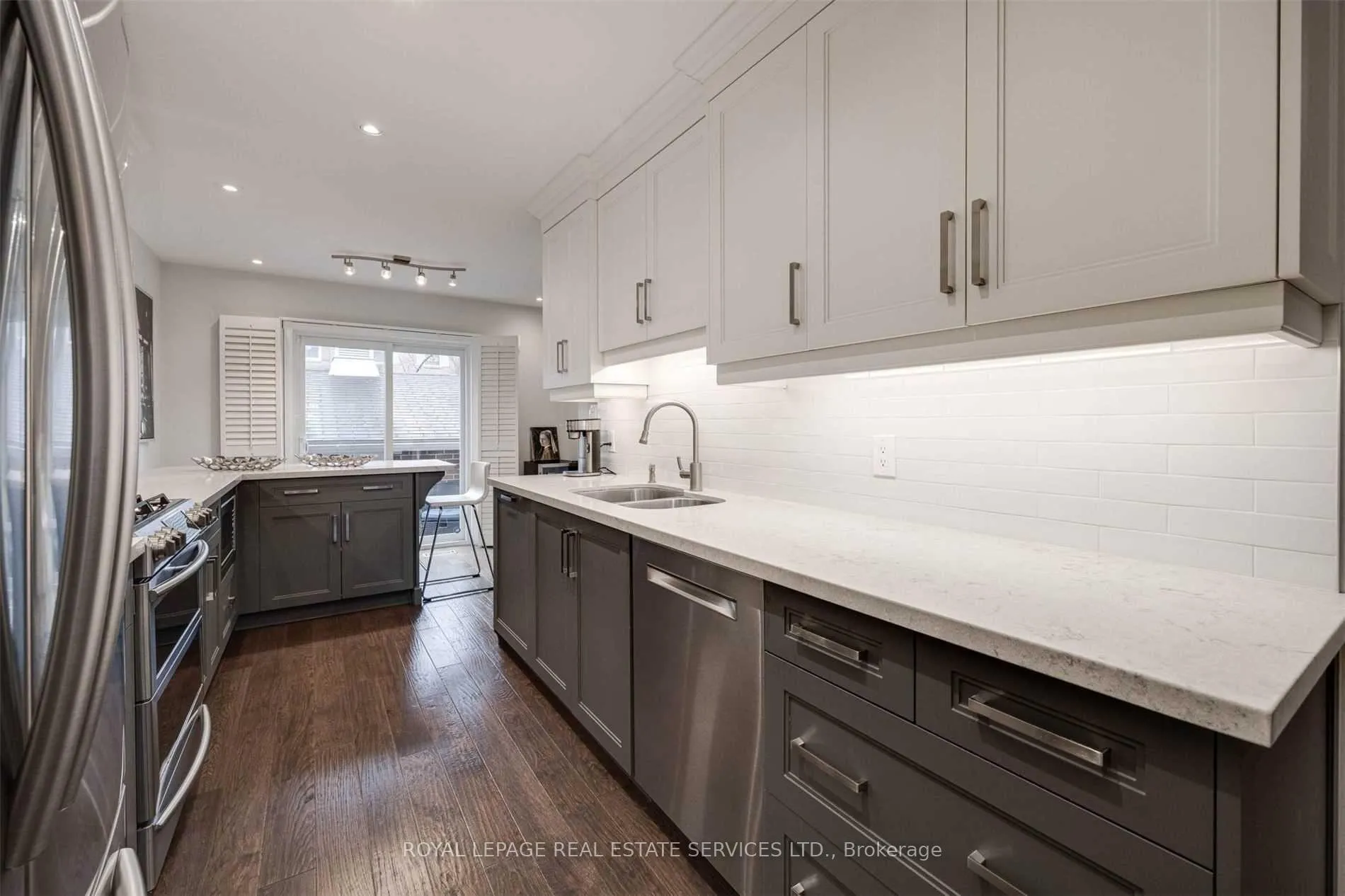 Photo 15 of 103 Confederation Way, Markham, Thornhill — HOMEH