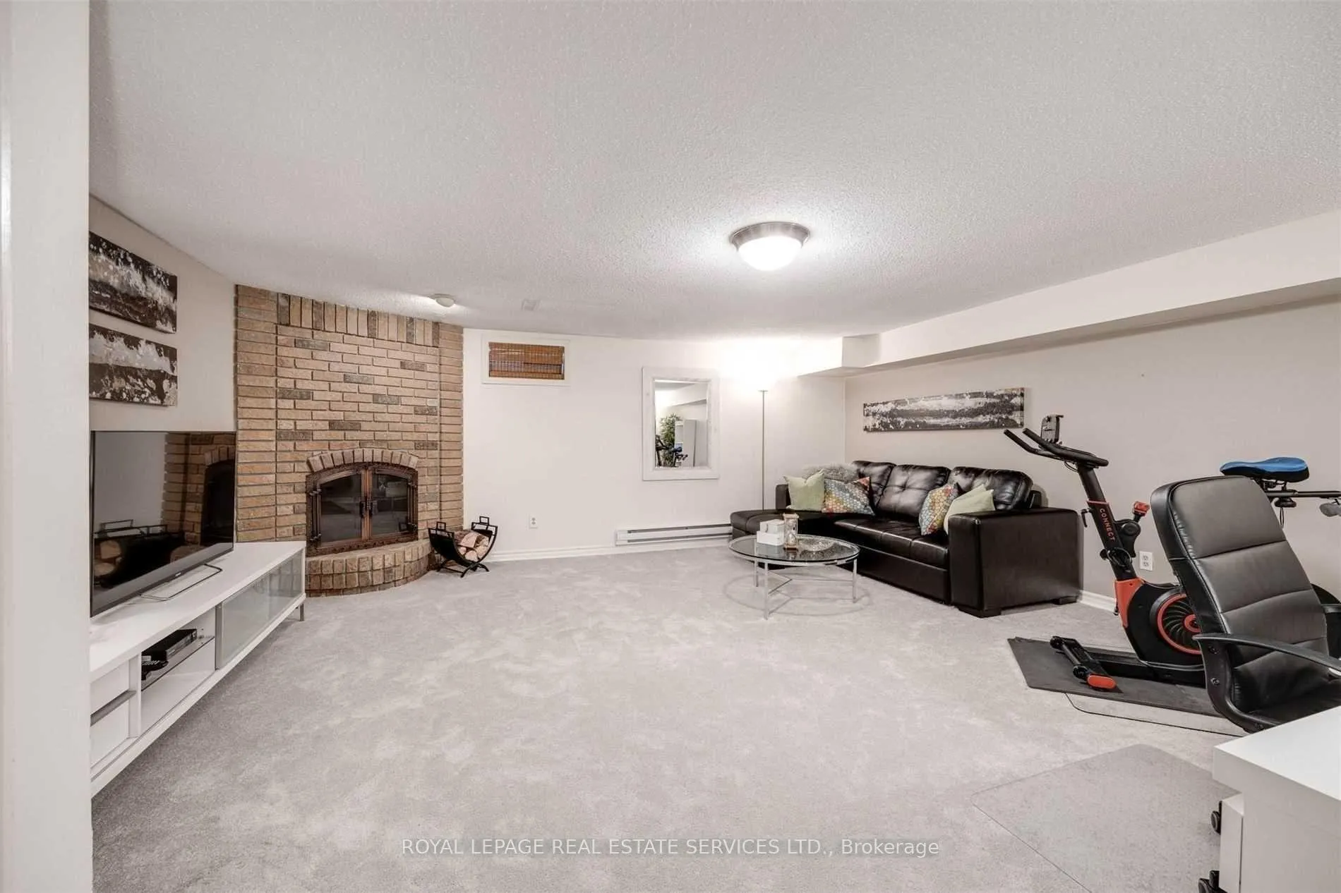 Photo 28 of 103 Confederation Way, Markham, Thornhill — HOMEH