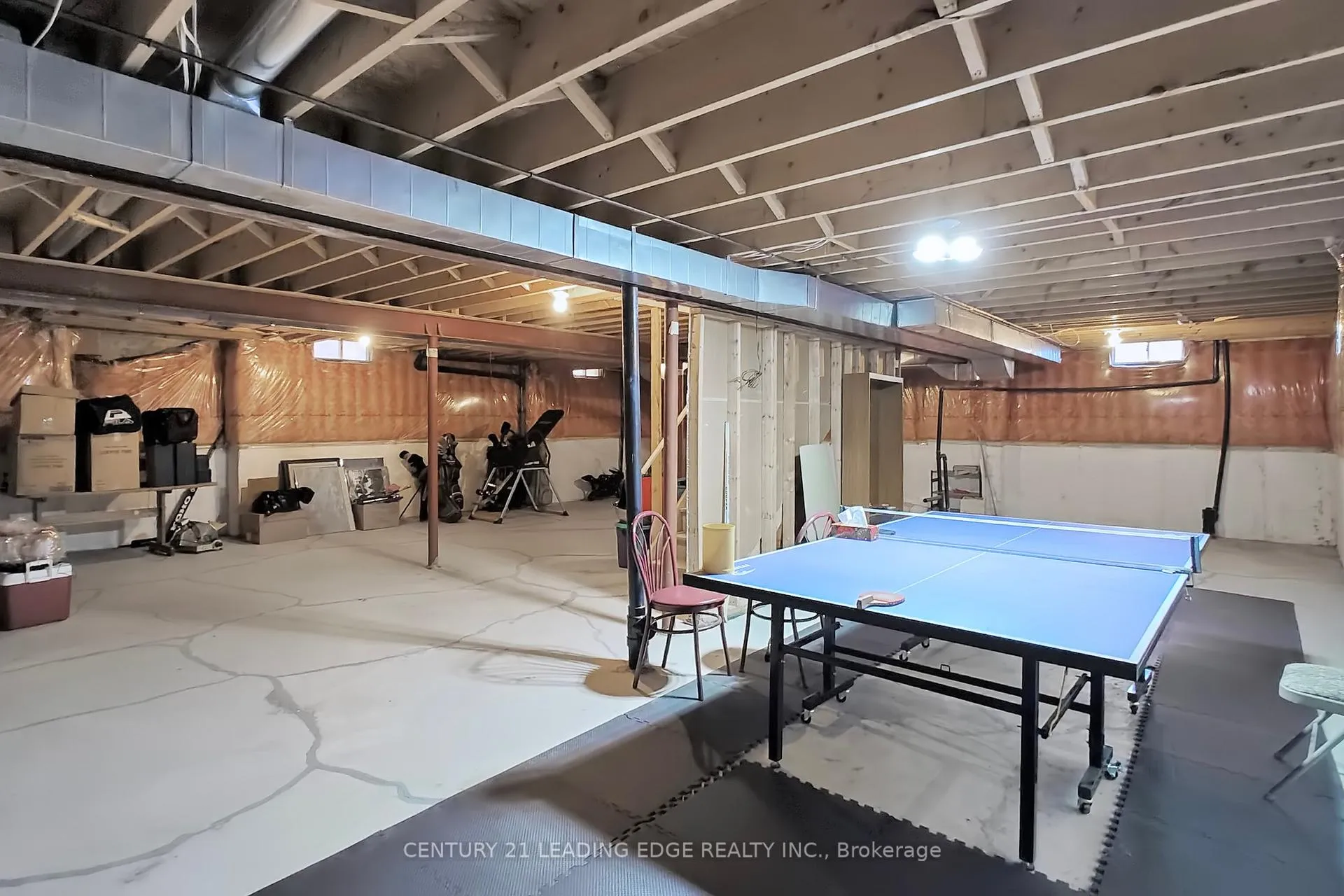 Photo 38 of 73 Hullrick Drive, Etobicoke, West Humber-Clairville — HOMEH