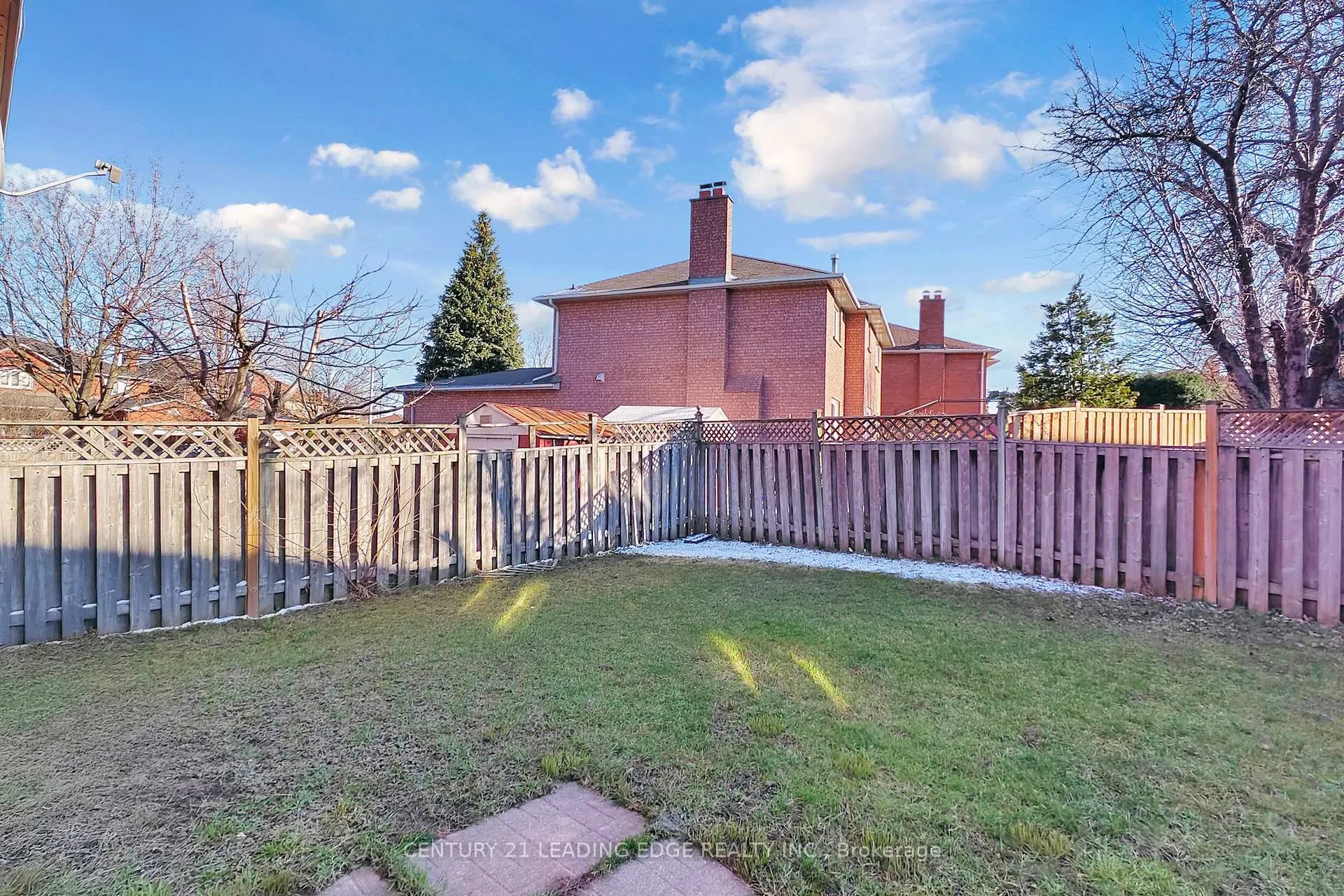 Photo 43 of 73 Hullrick Drive, Etobicoke, West Humber-Clairville — HOMEH
