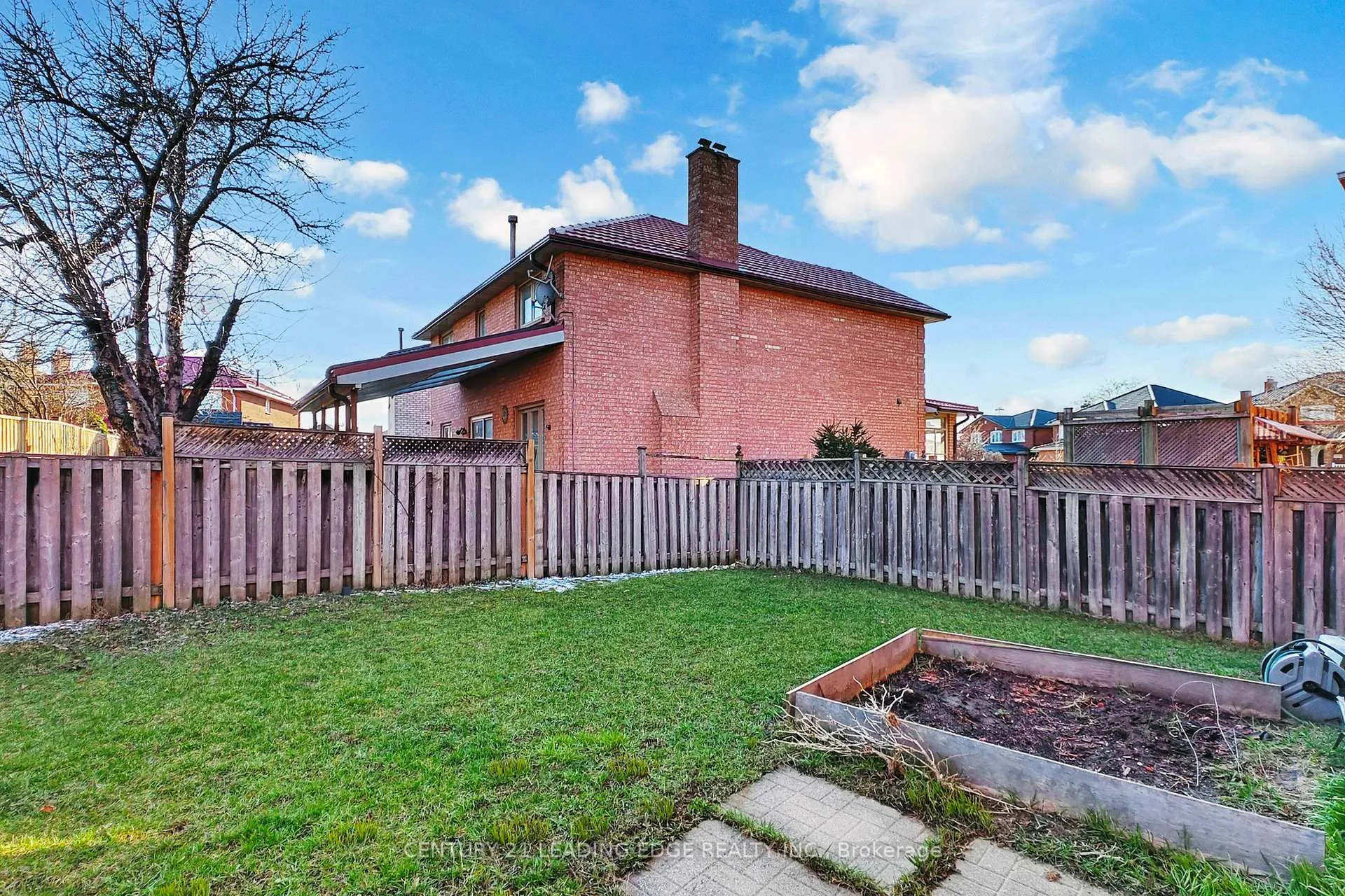 Photo 45 of 73 Hullrick Drive, Etobicoke, West Humber-Clairville — HOMEH