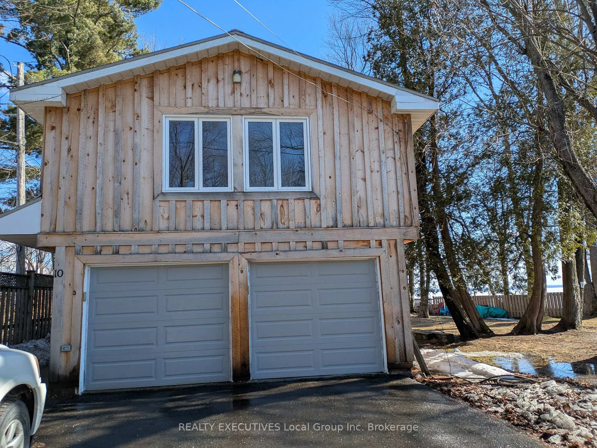 Photo 2 of 10 Mowat Crescent W, North Bay, Ferris — HOMEH