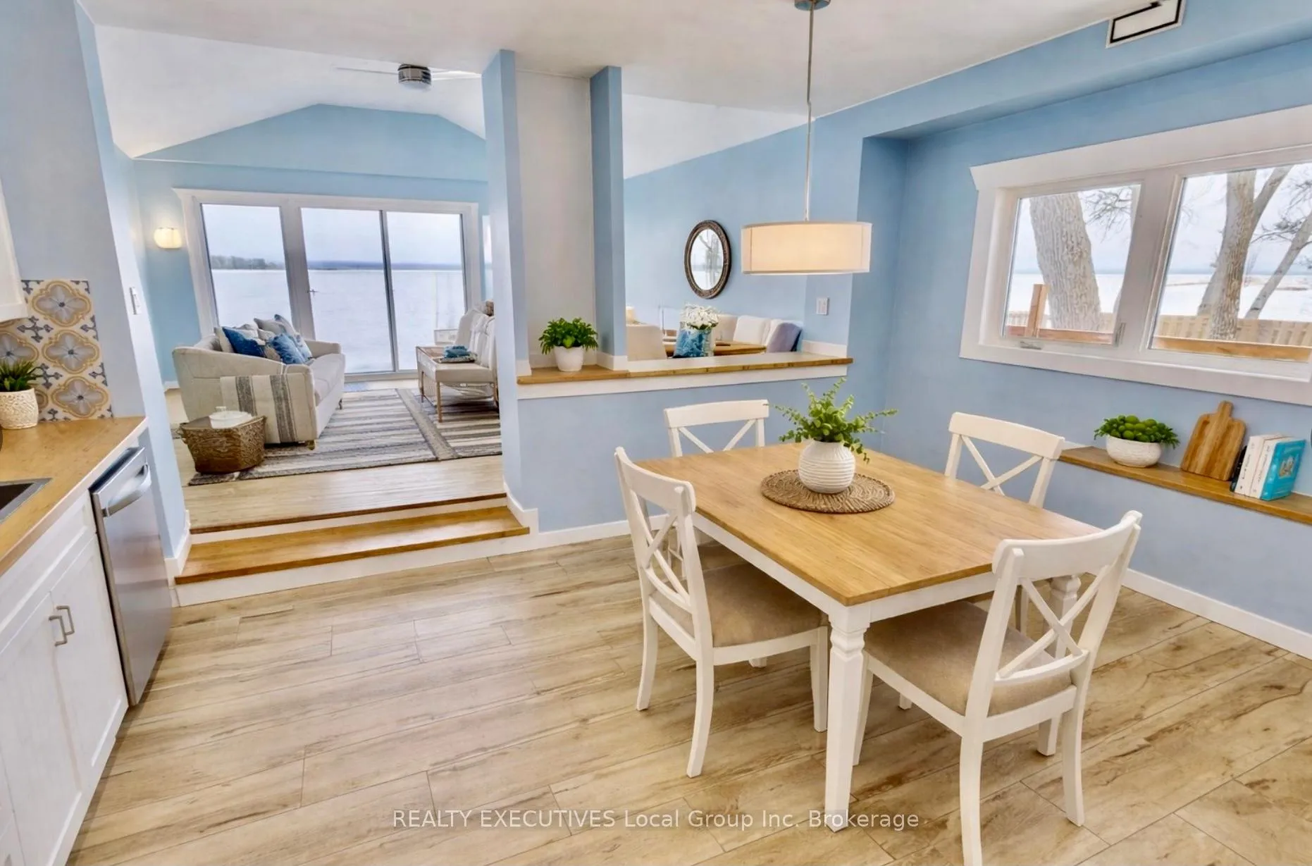Photo 32 of 10 Mowat Crescent W, North Bay, Ferris — HOMEH