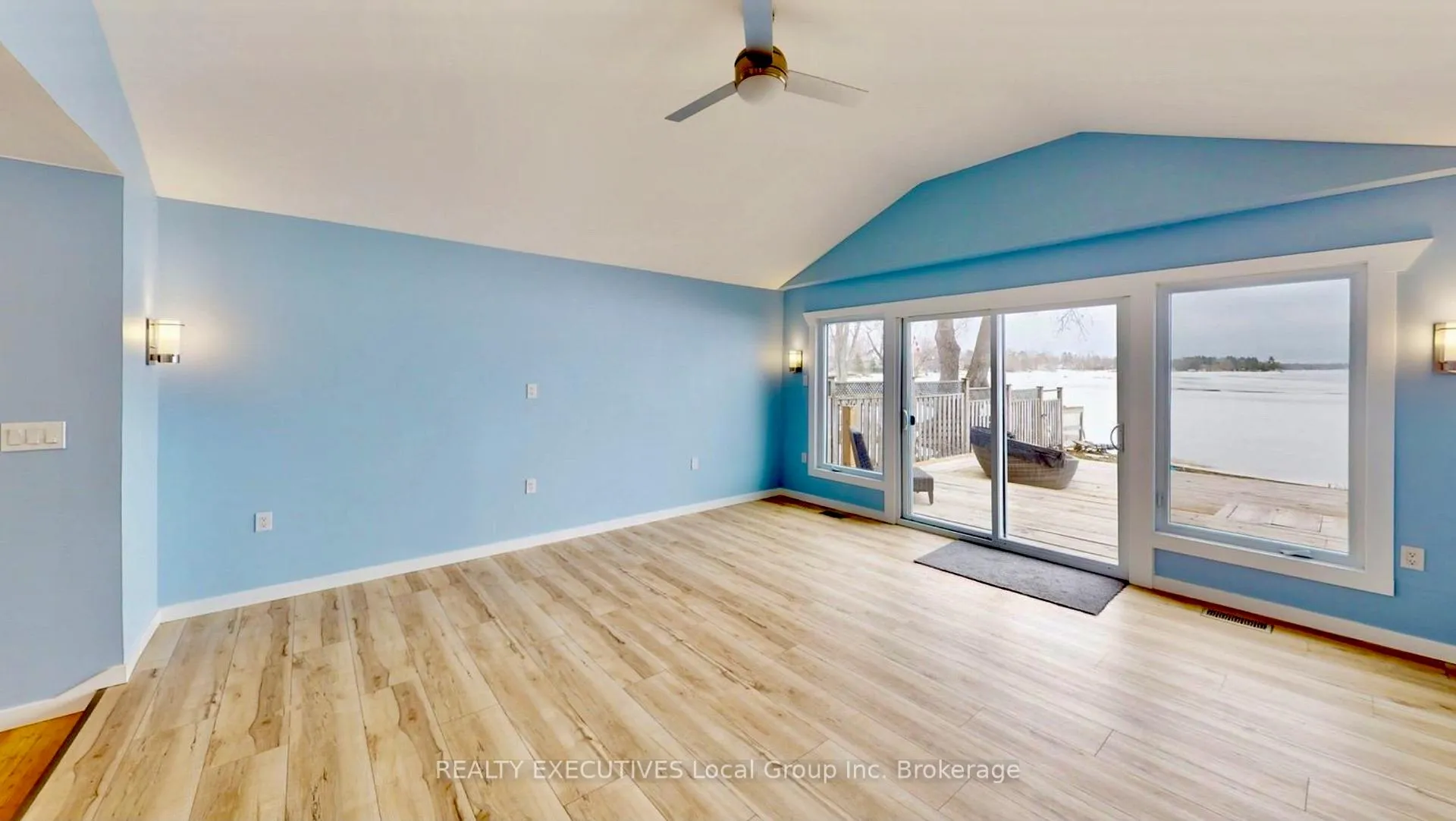 Photo 35 of 10 Mowat Crescent W, North Bay, Ferris — HOMEH