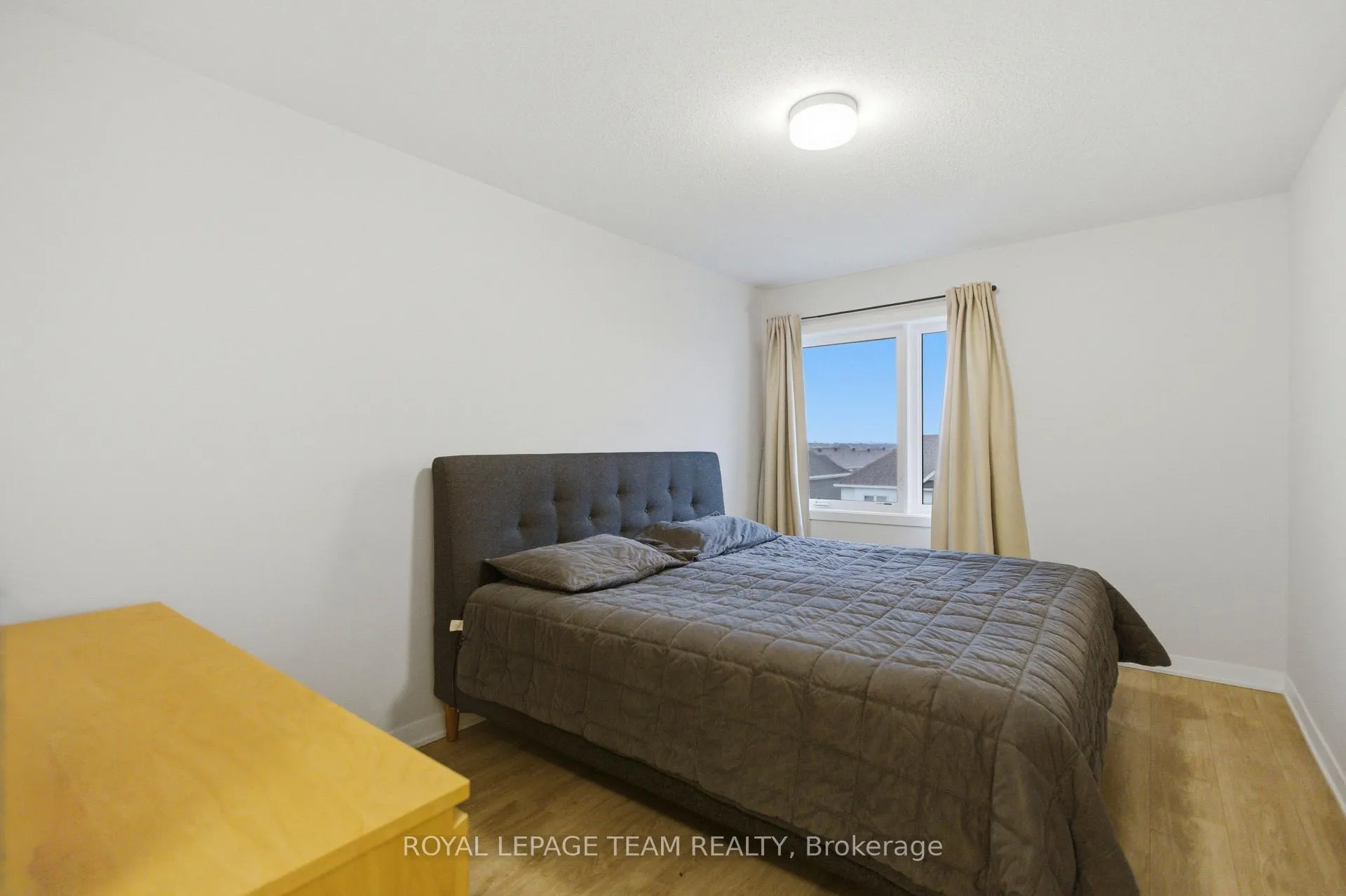 Photo 12 of 918 Parnian Private, Ottawa, Barrhaven - Half Moon Bay — HOMEH