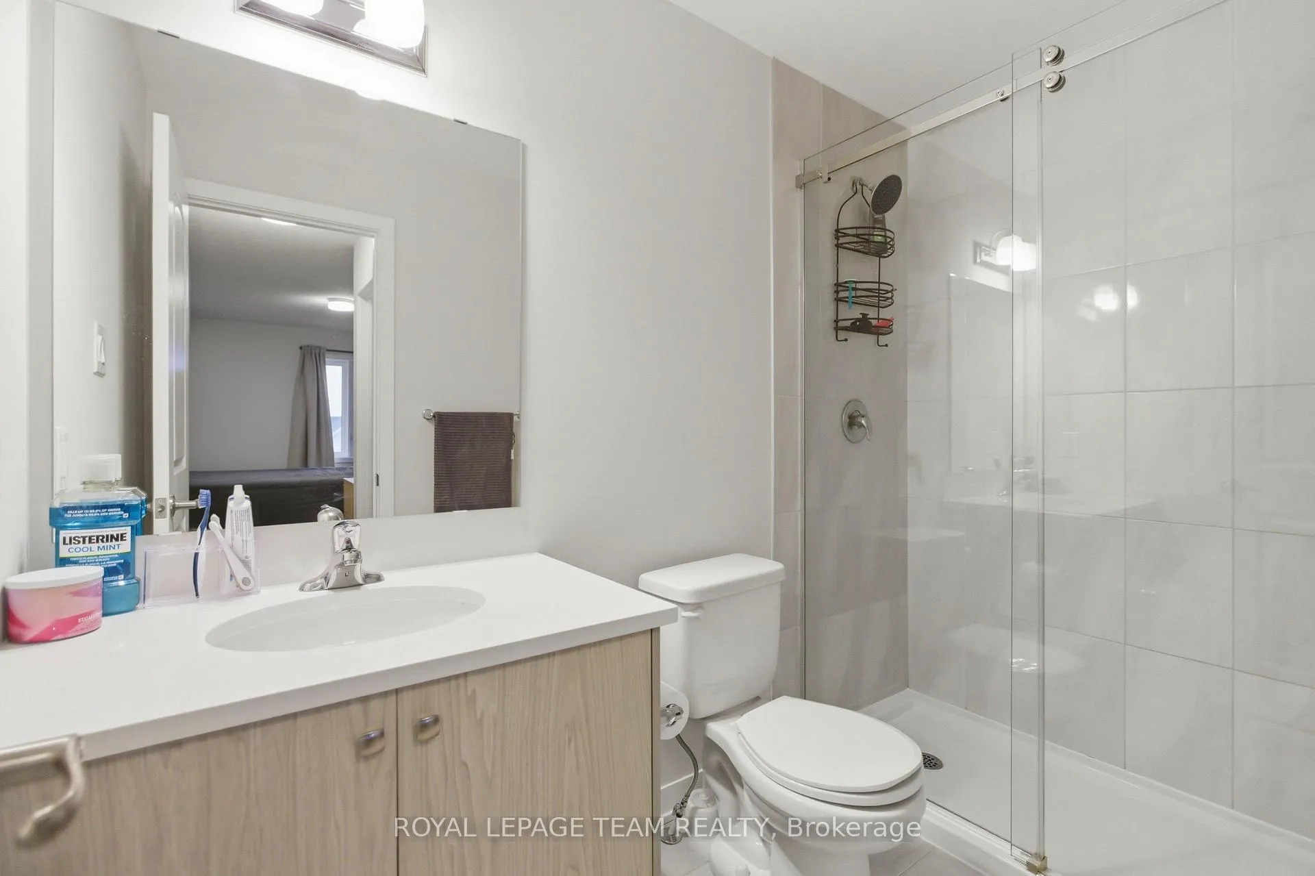 Photo 13 of 918 Parnian Private, Ottawa, Barrhaven - Half Moon Bay — HOMEH
