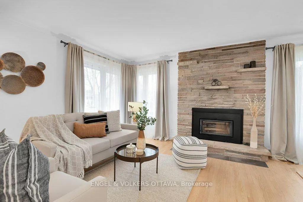 Photo 8 of 863 Duberry Street, Ottawa, McKellar Heights/Glabar Park — HOMEH